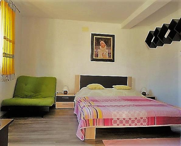 Studio With Terrace