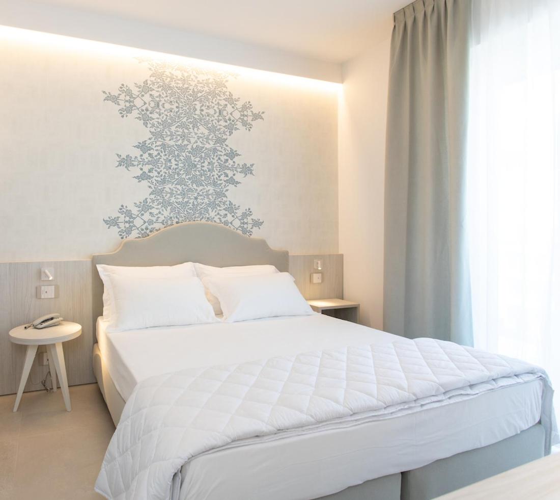 Superior Double Room with Side Sea View