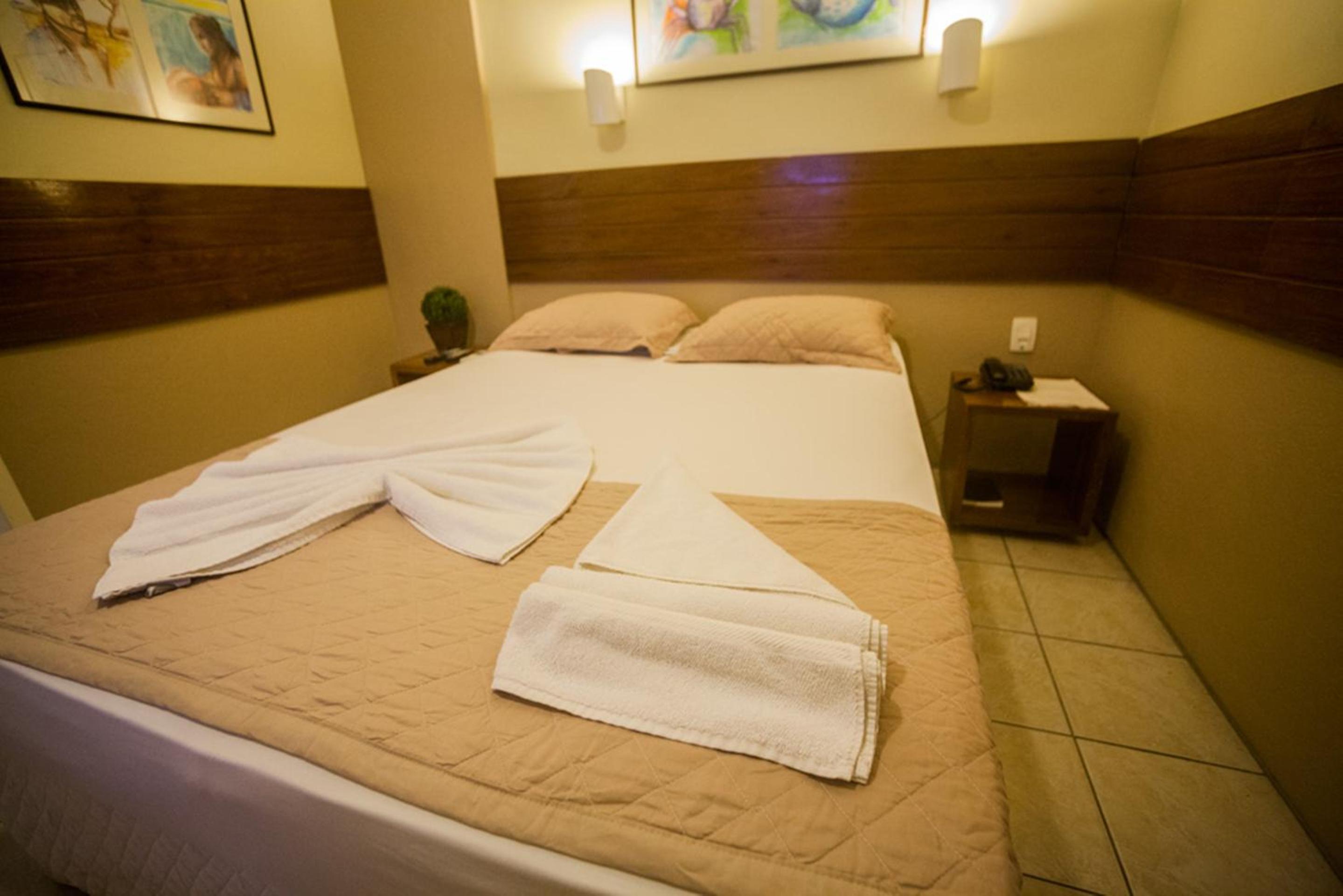 Standard Double Room - Photo 5