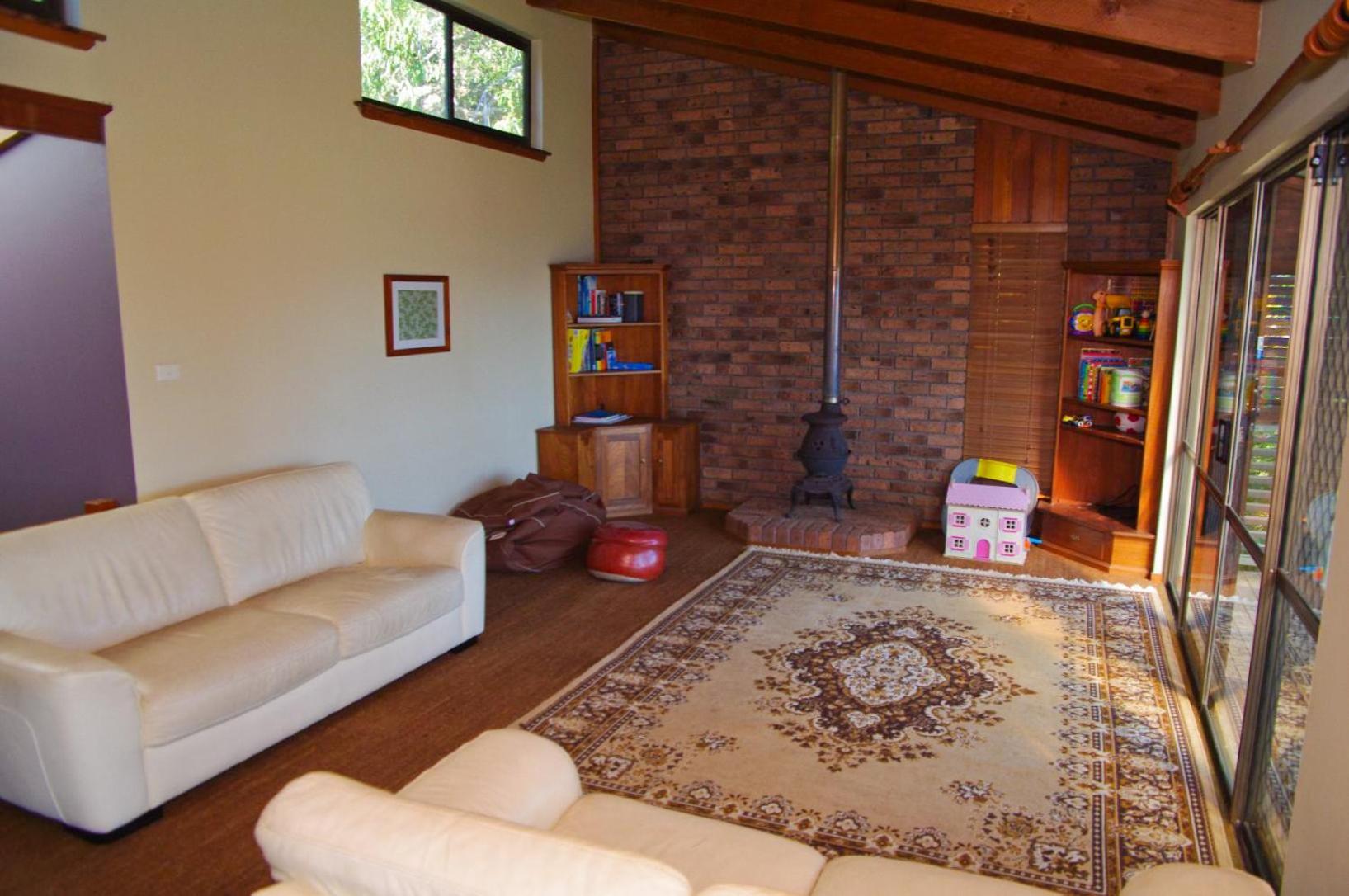Three-Bedroom House photo 1
