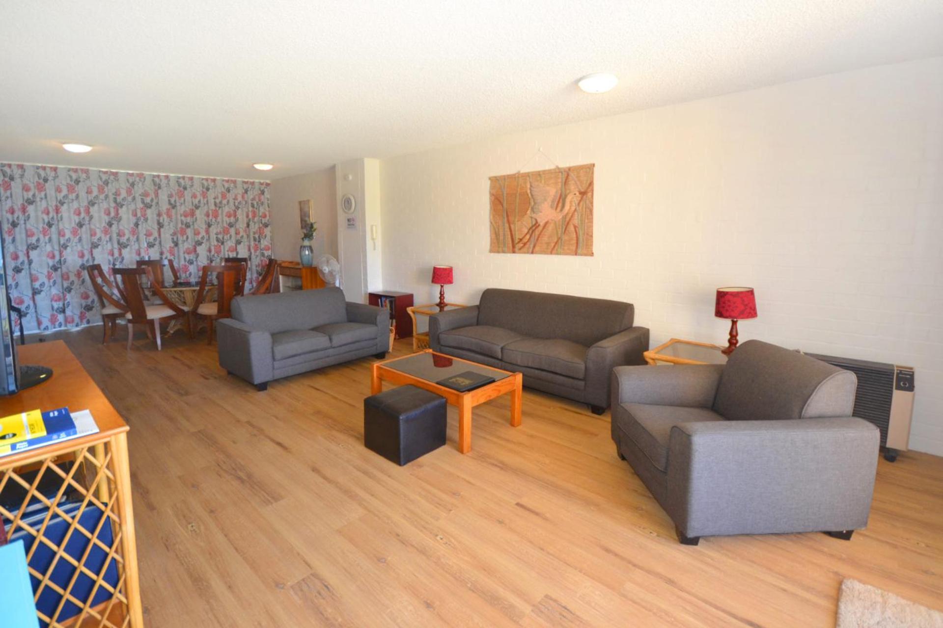 Two-Bedroom Apartment photo 2
