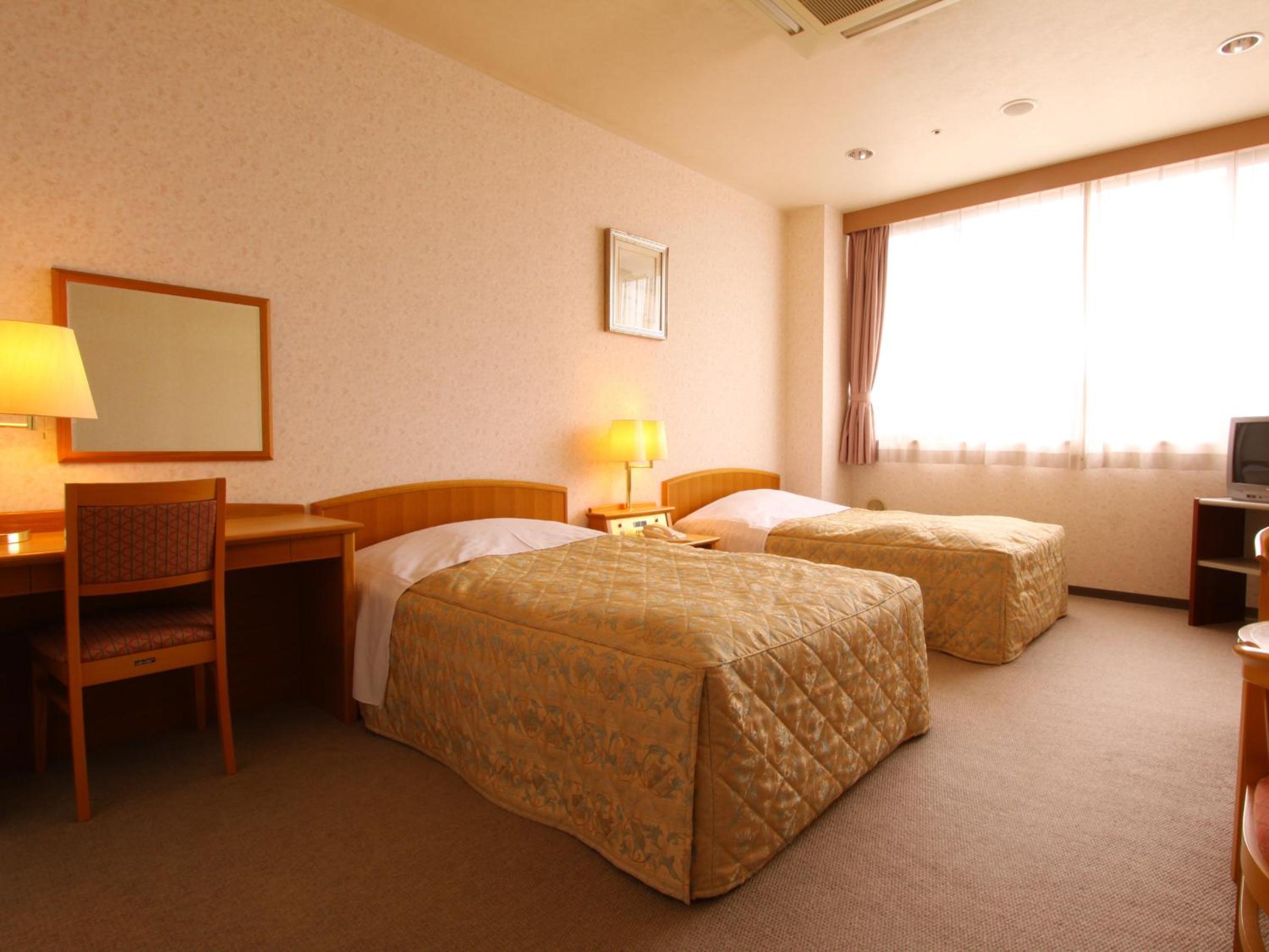 Twin Room - Main Building - Photo 1