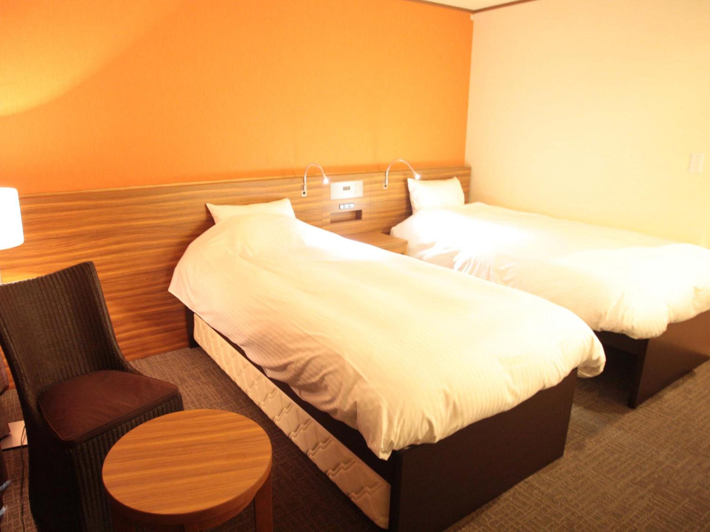 Twin Room - Photo 1
