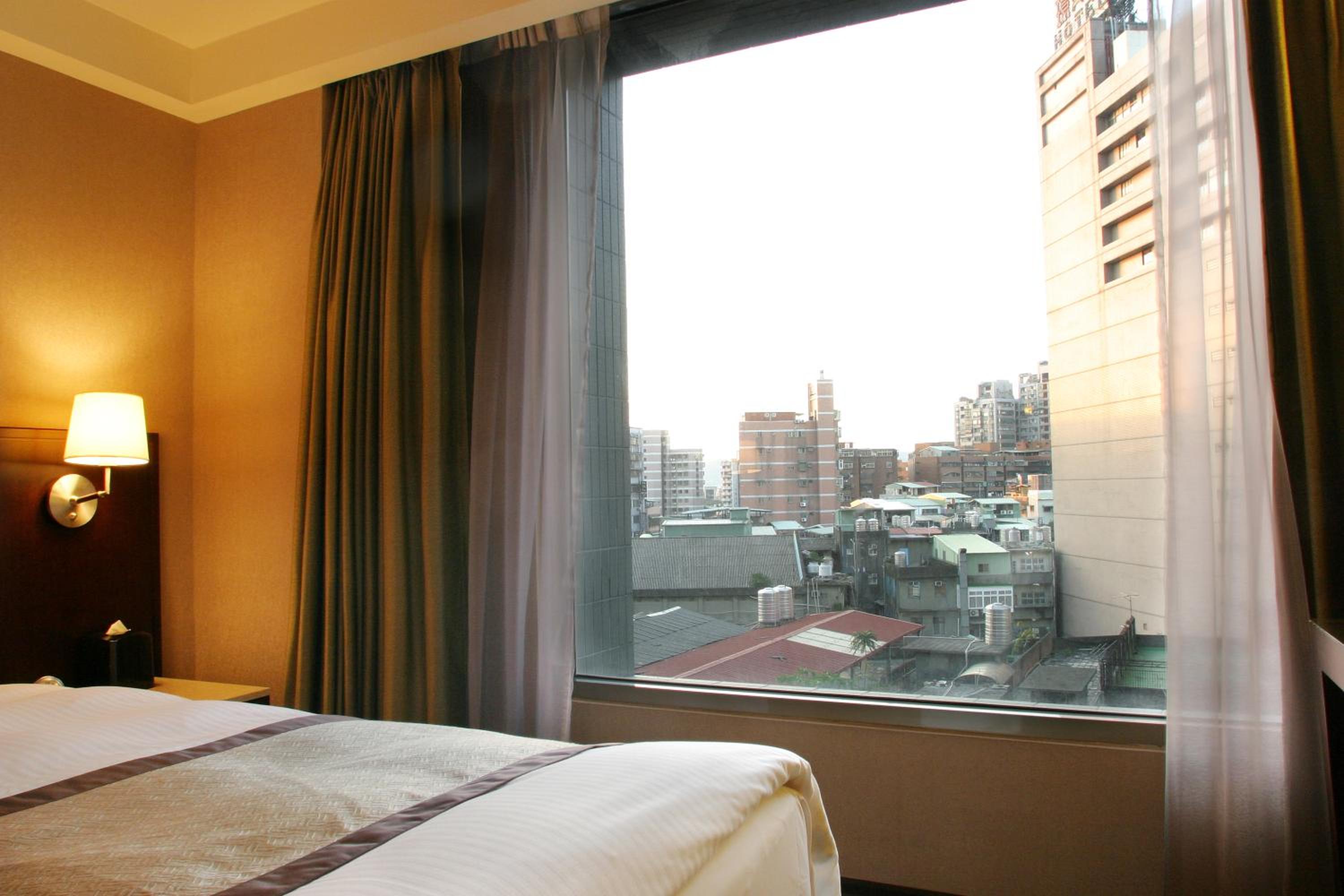 Budget Double Room photo 2