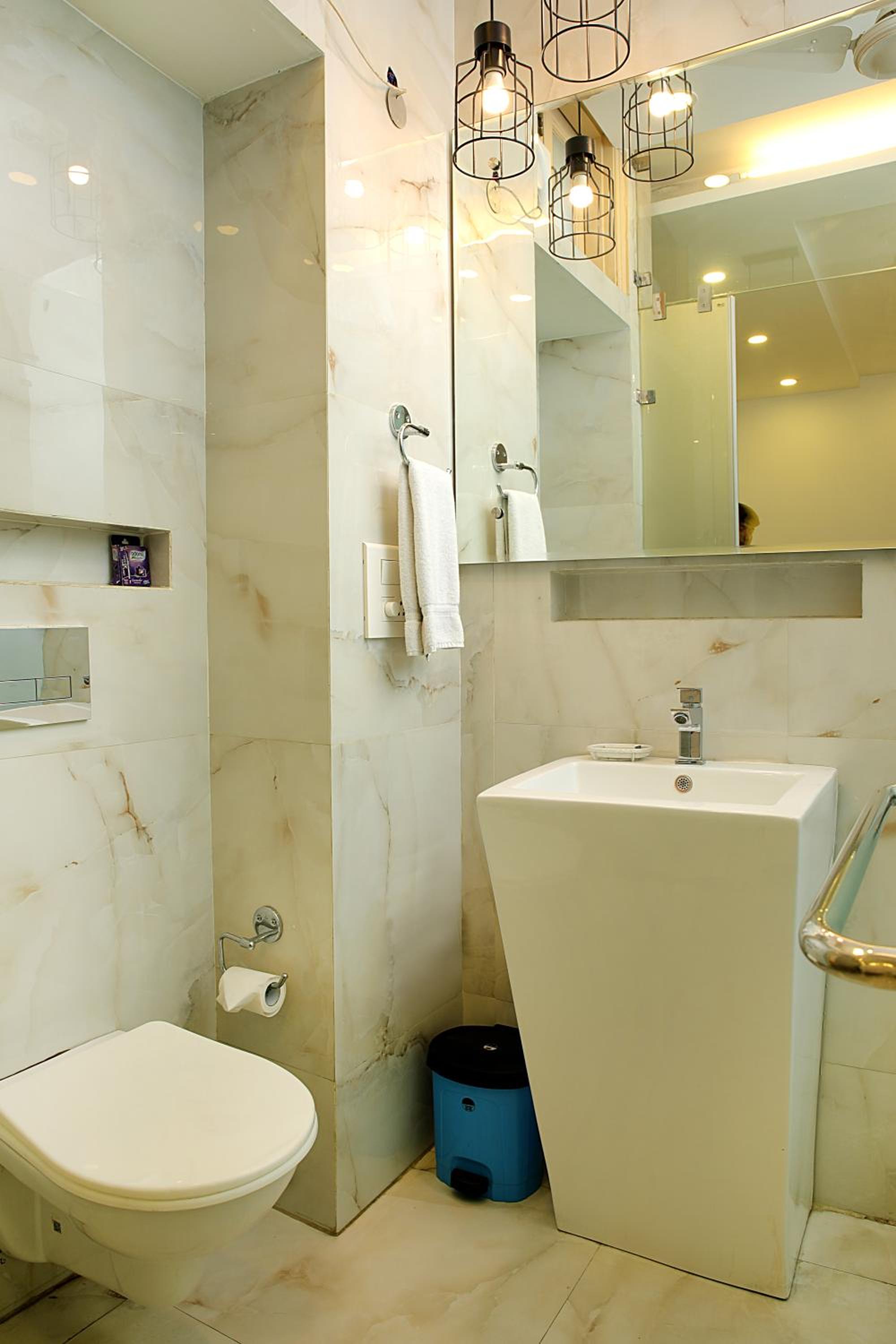 Deluxe Room - Photo 6