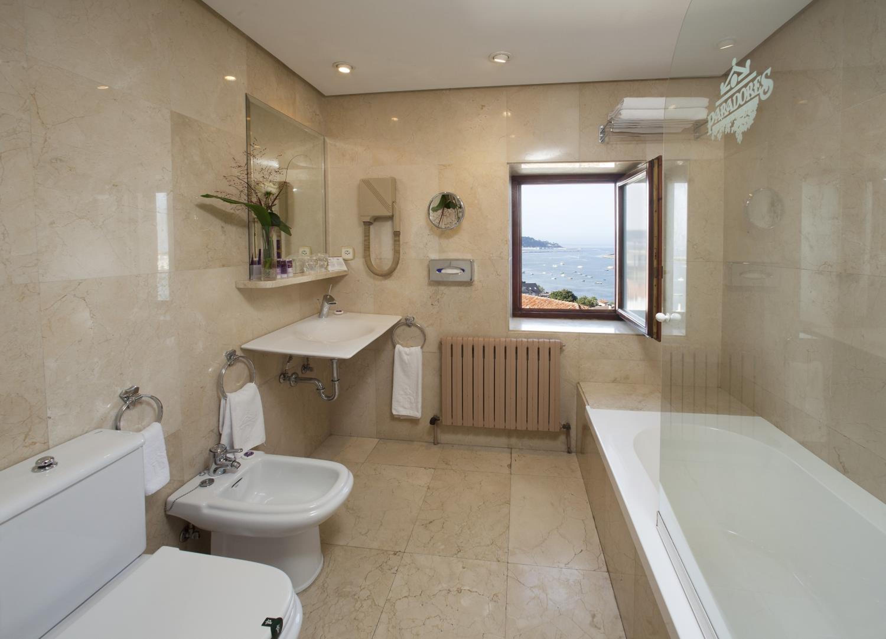 Superior Double Room - Photo 3
