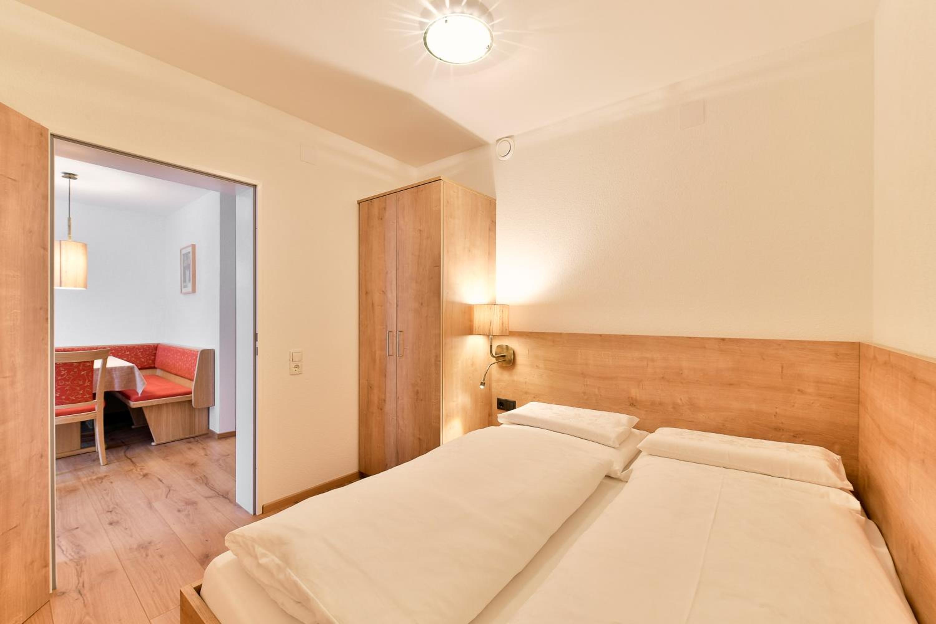 Two-Bedroom Apartment (2-5 Adults)