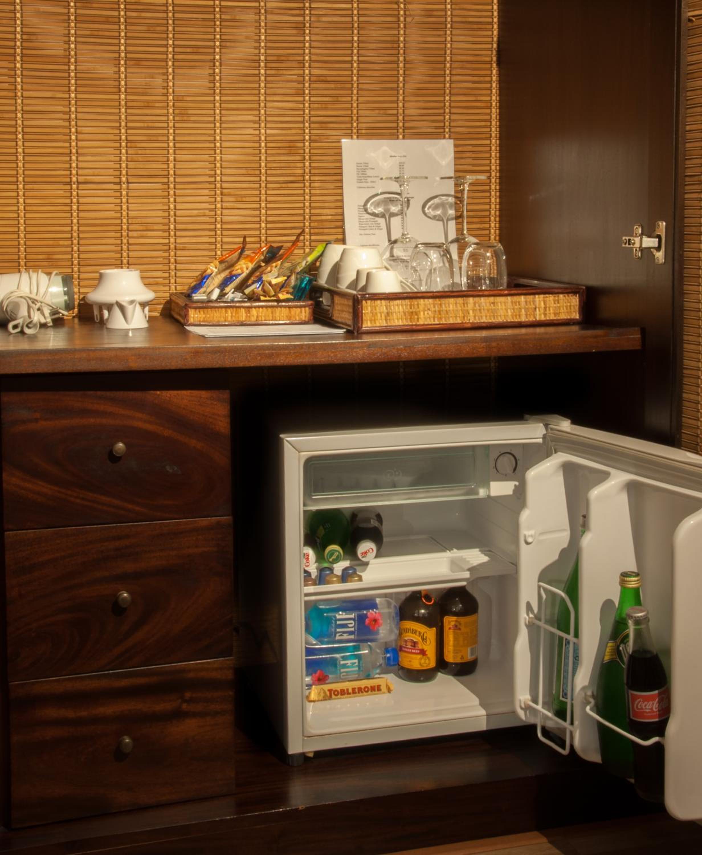 Superior Double Room (Free Return Airport Transfer) - Photo 10