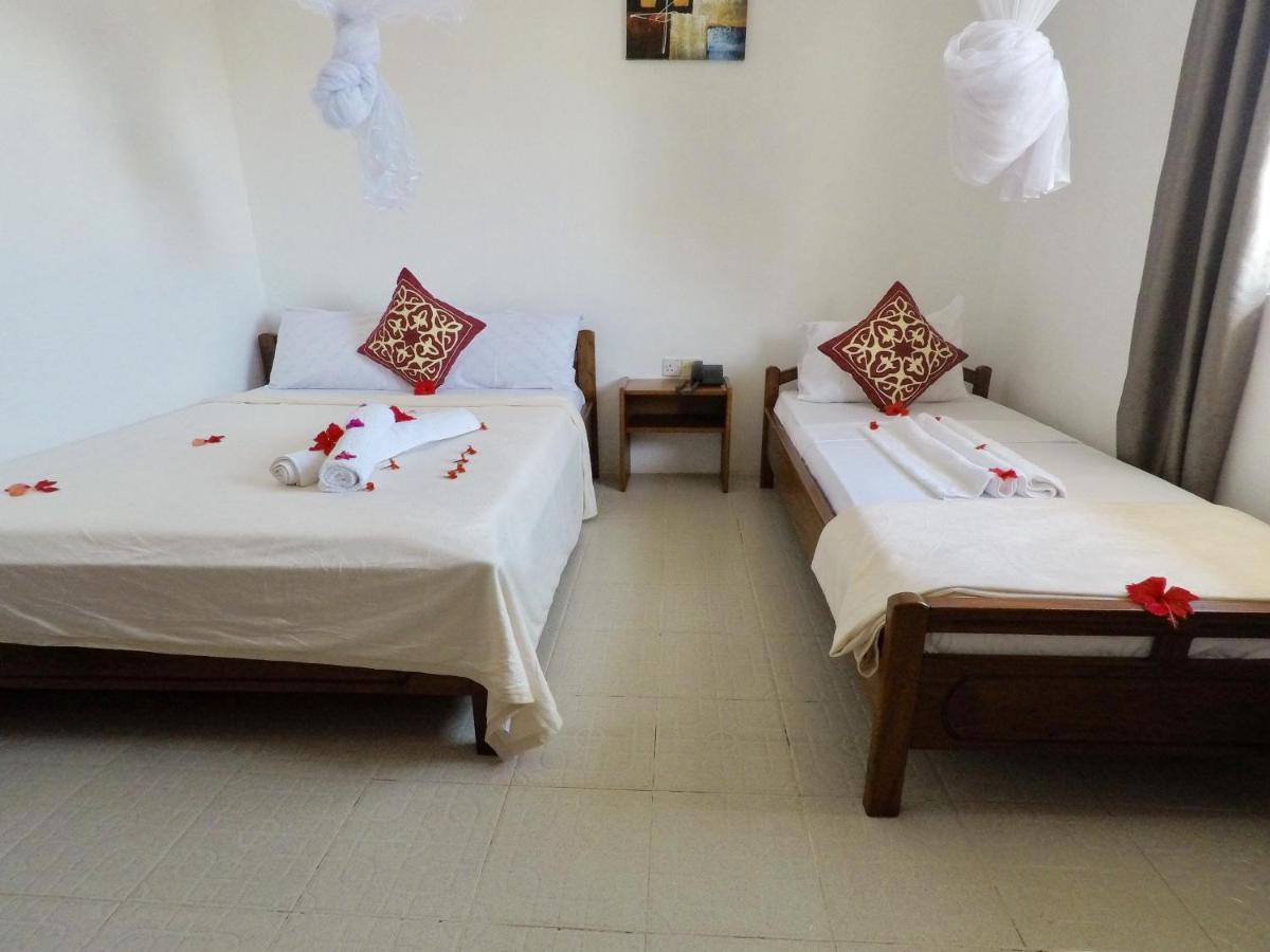 Standard Triple Room photo 2