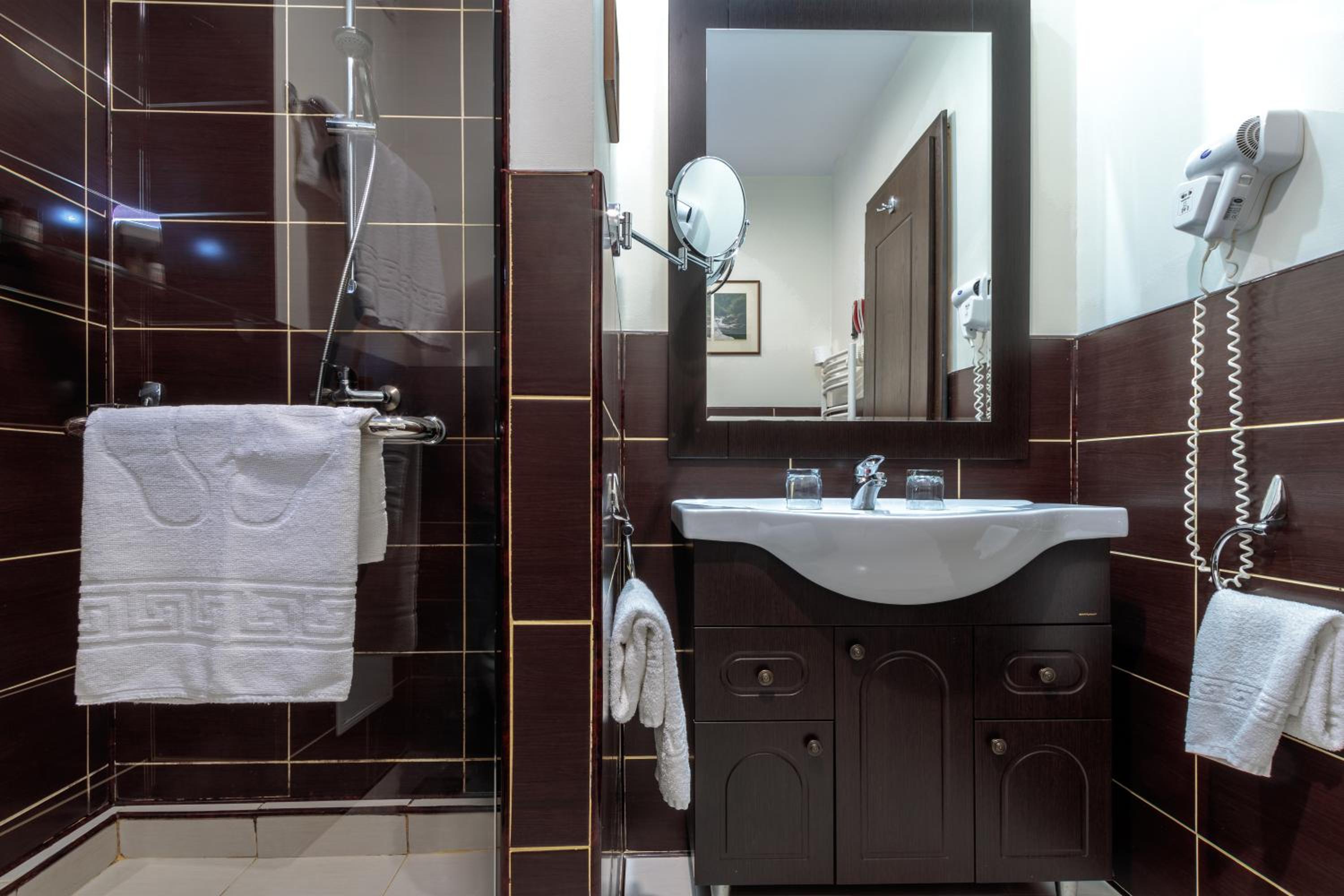 Double or Twin Room photo 2