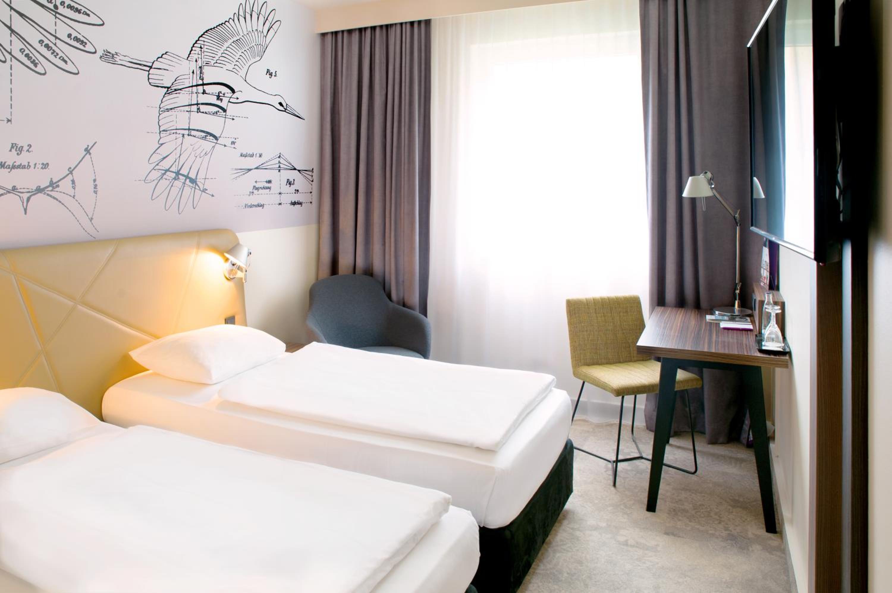 Standard Twin Room photo 1