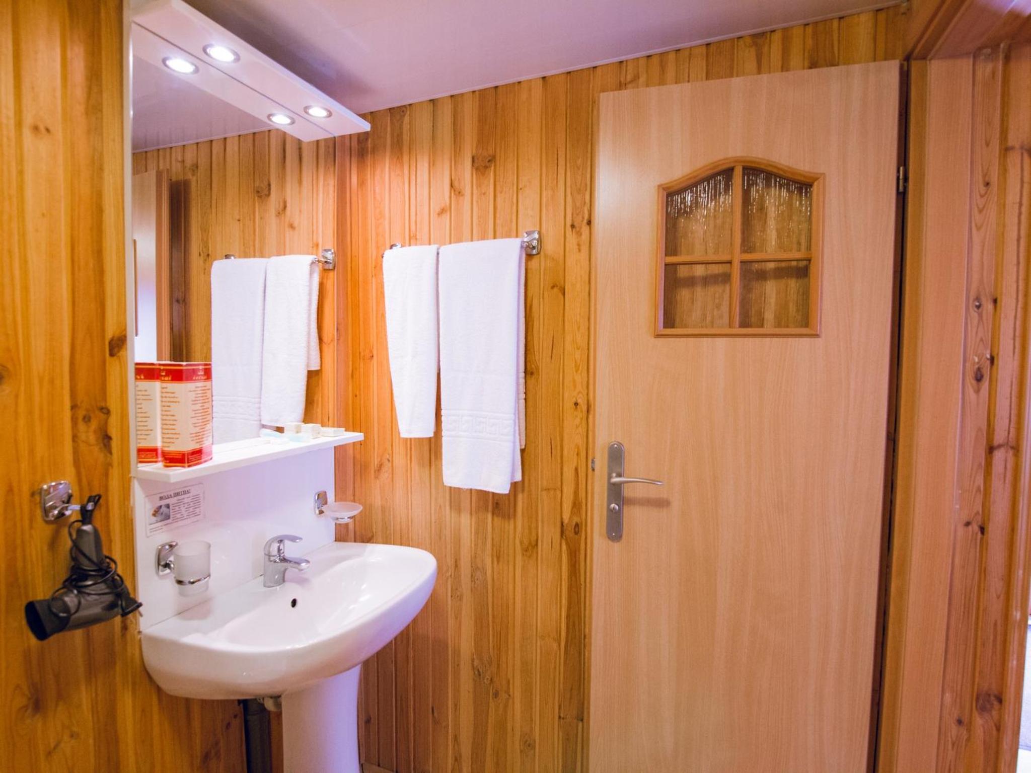 Duplex Twin Room In Cottage photo 3