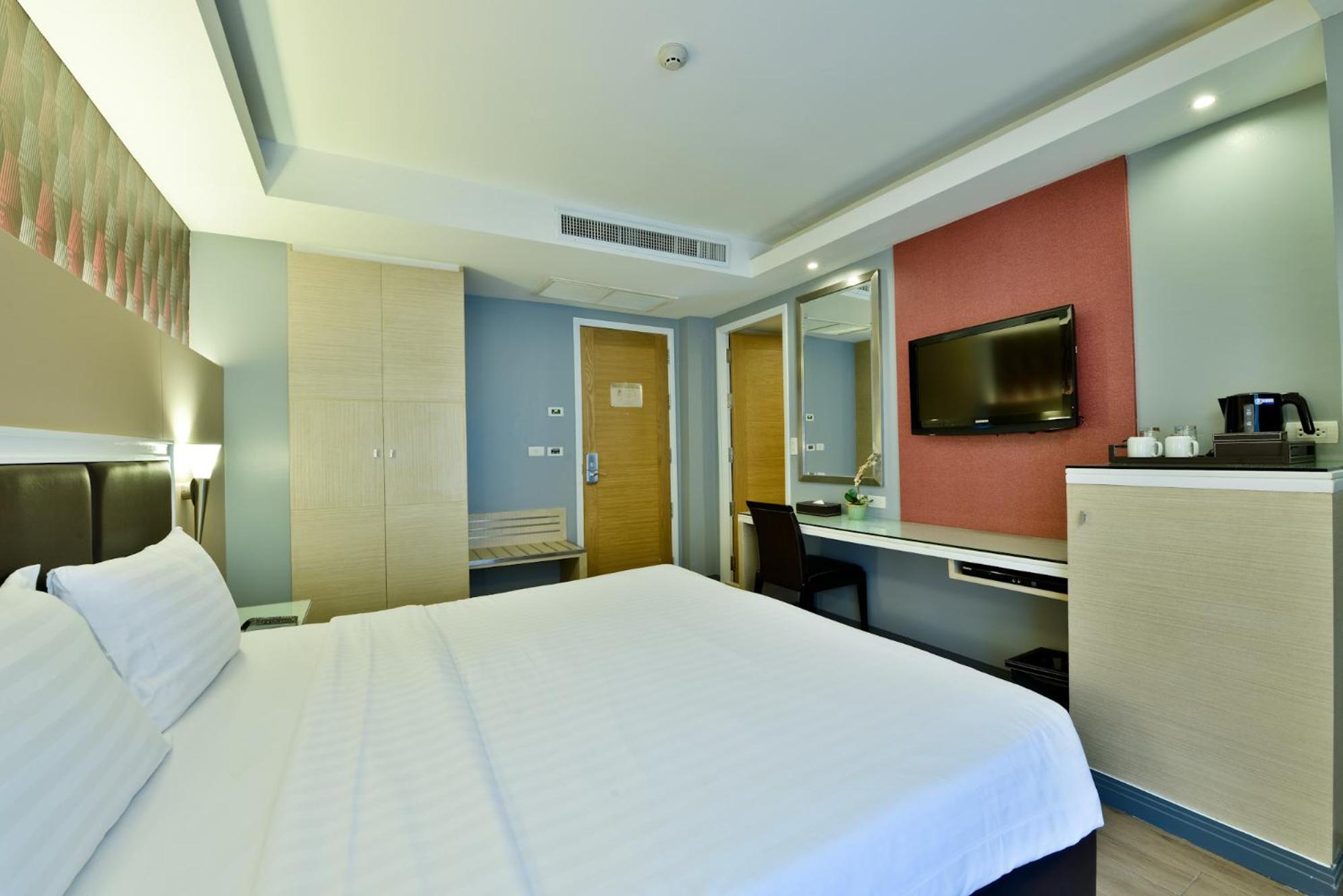 Deluxe Double Room photo 2