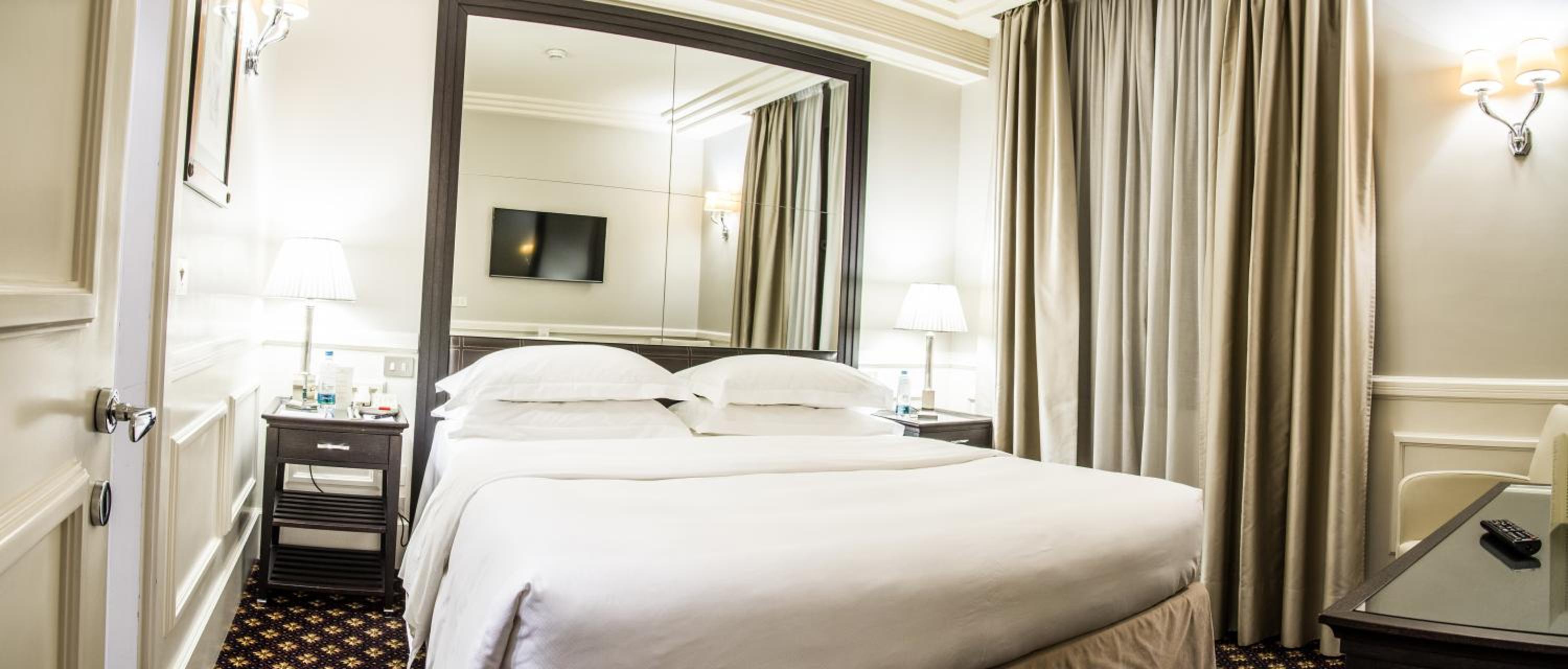 Suite - Photo 2