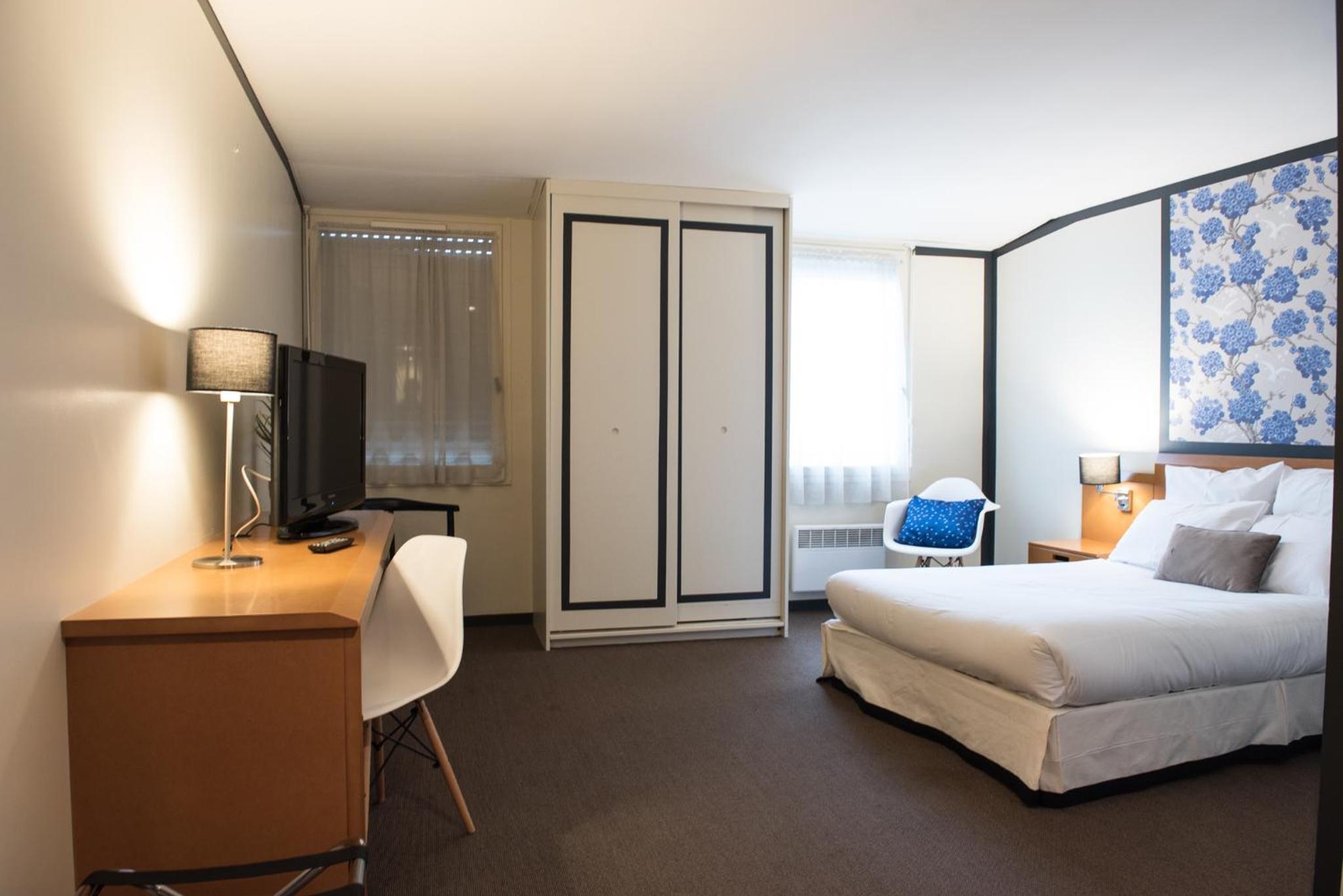 Double Room - Photo 8