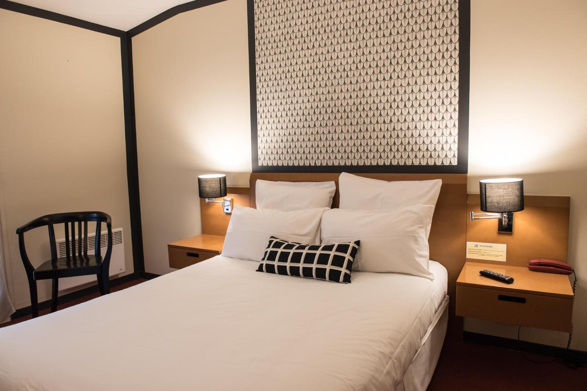 Double Room - Photo 6