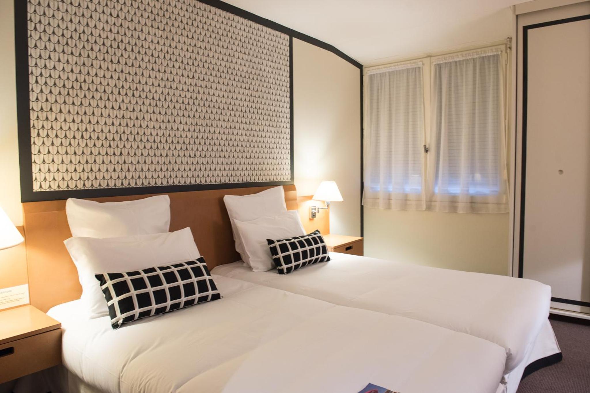 Twin Room - Photo 6