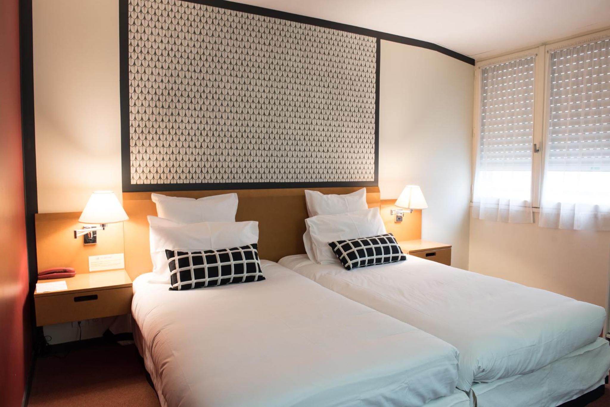 Twin Room - Photo 1