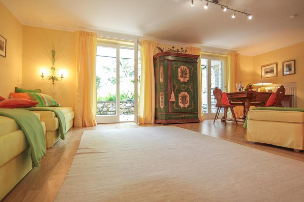 Apartment with Terrace photo 1