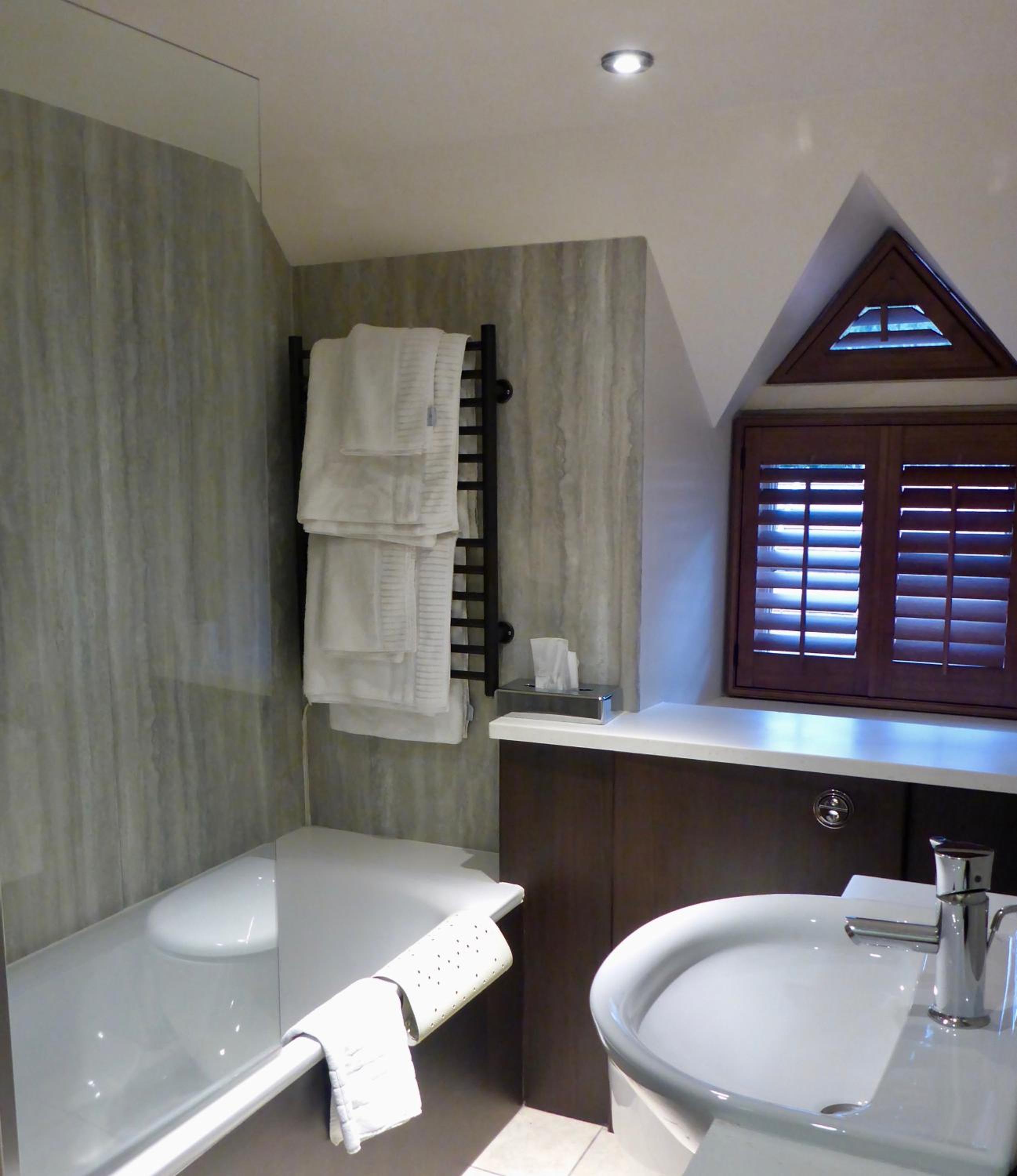 Standard Double Room photo 3