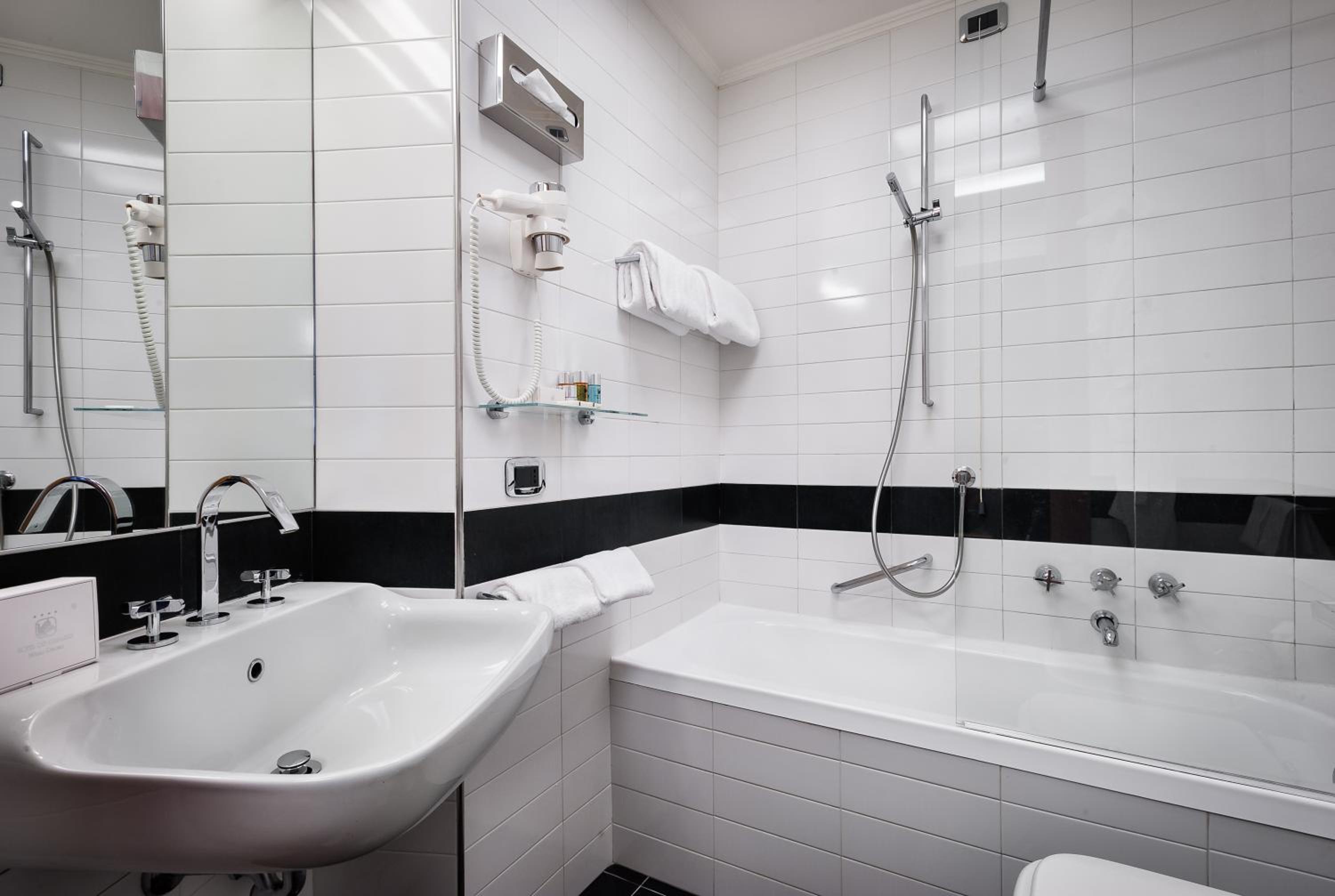 Classic Single Room