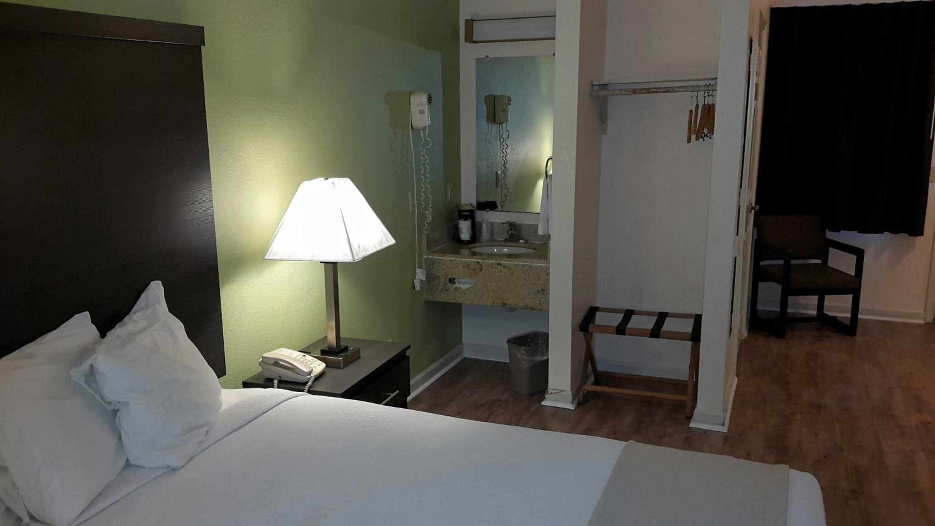 King Room - Photo 9