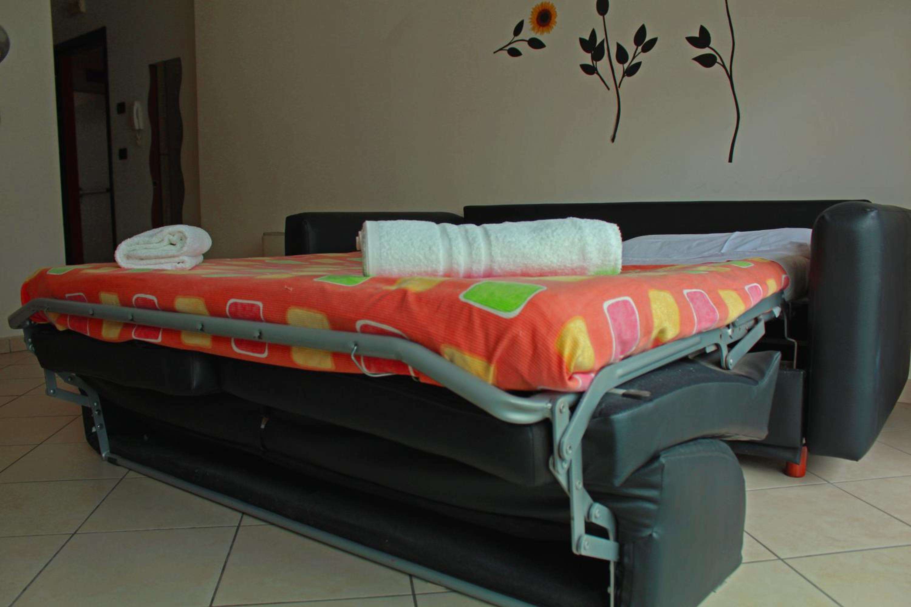 Two-Bedroom Apartment (6 Adults) - Photo 1