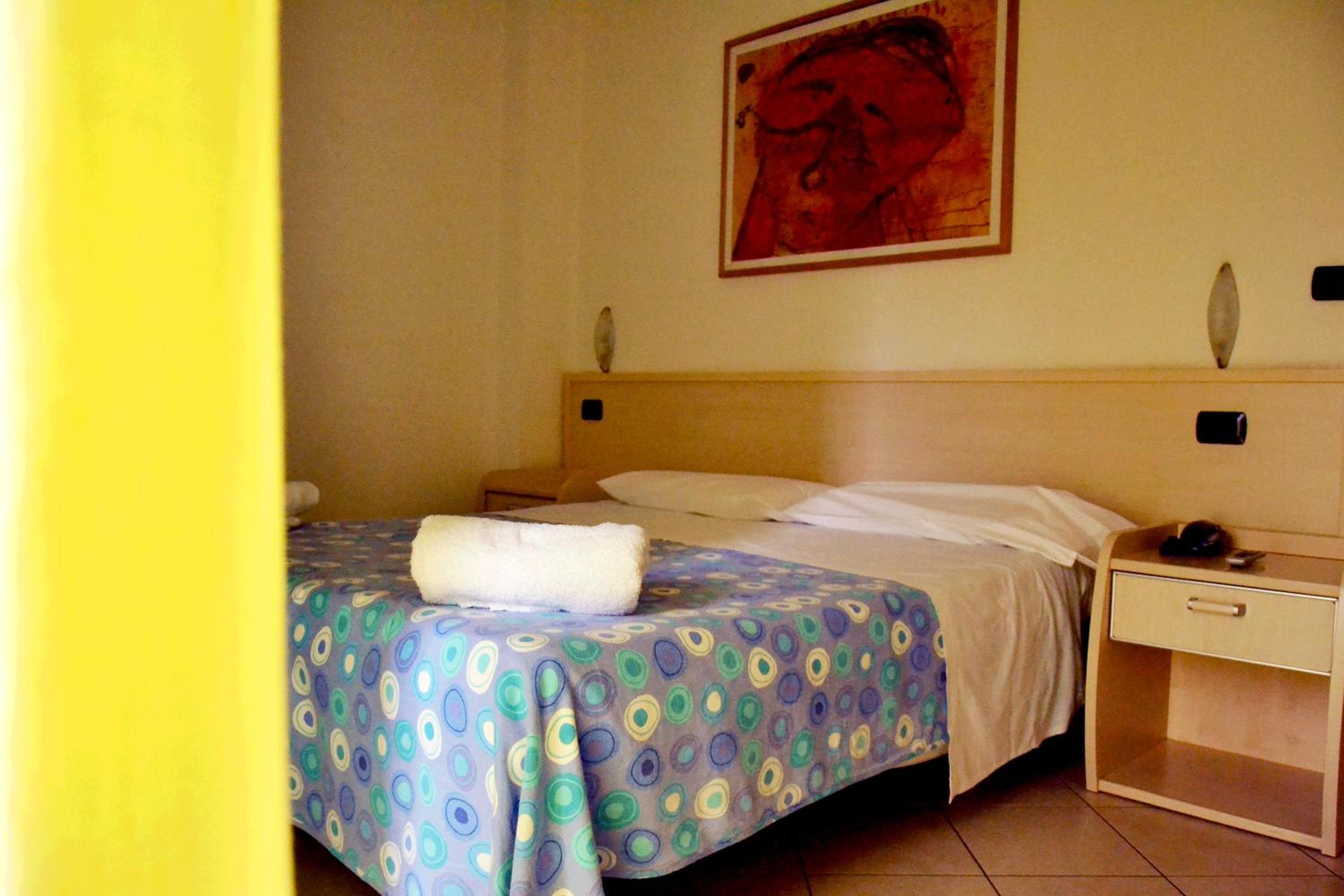 One-Bedroom Apartment (4 Adults)