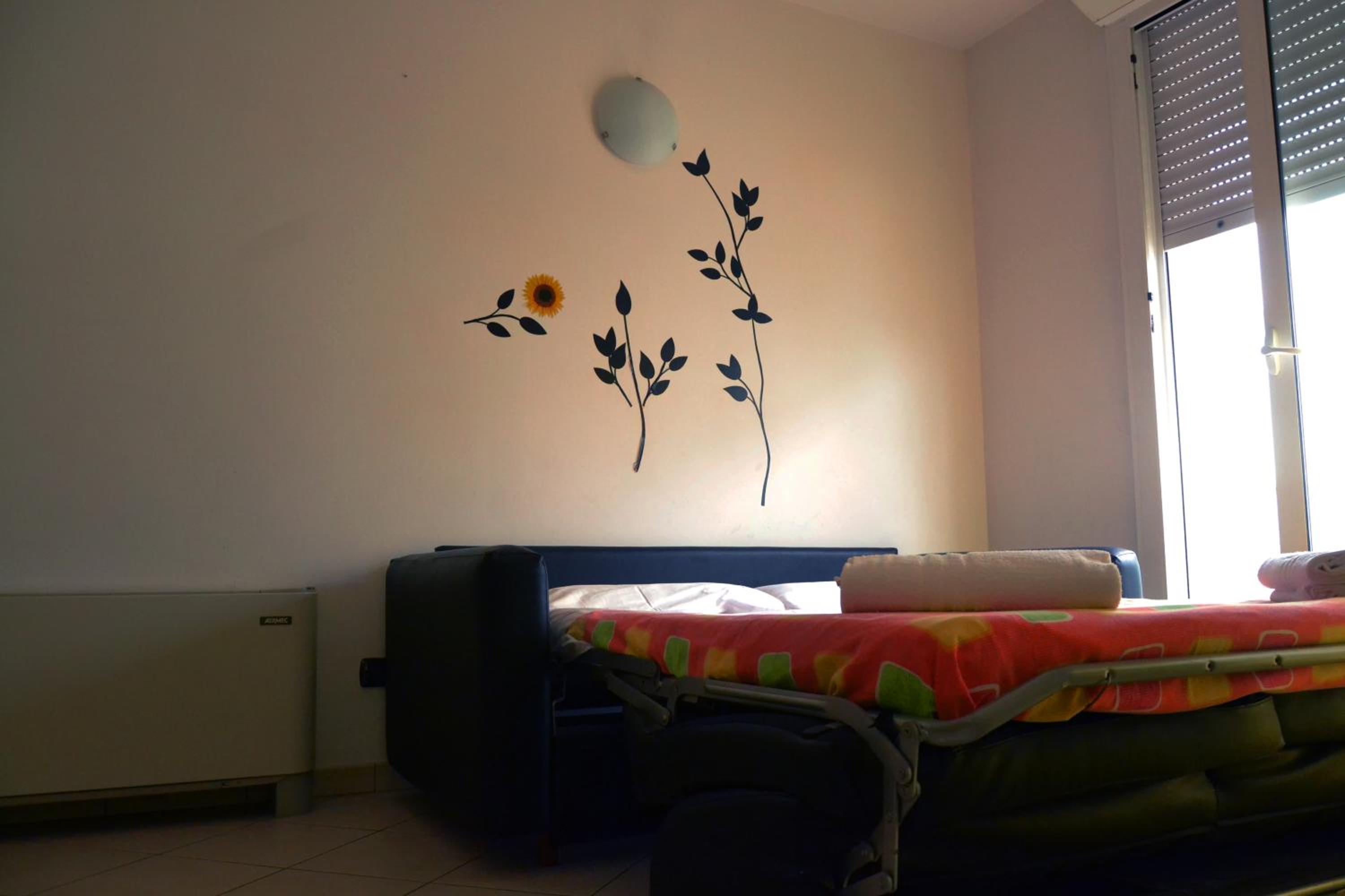 Superior One-Bedroom Apartment (6 Adults) - Photo 21