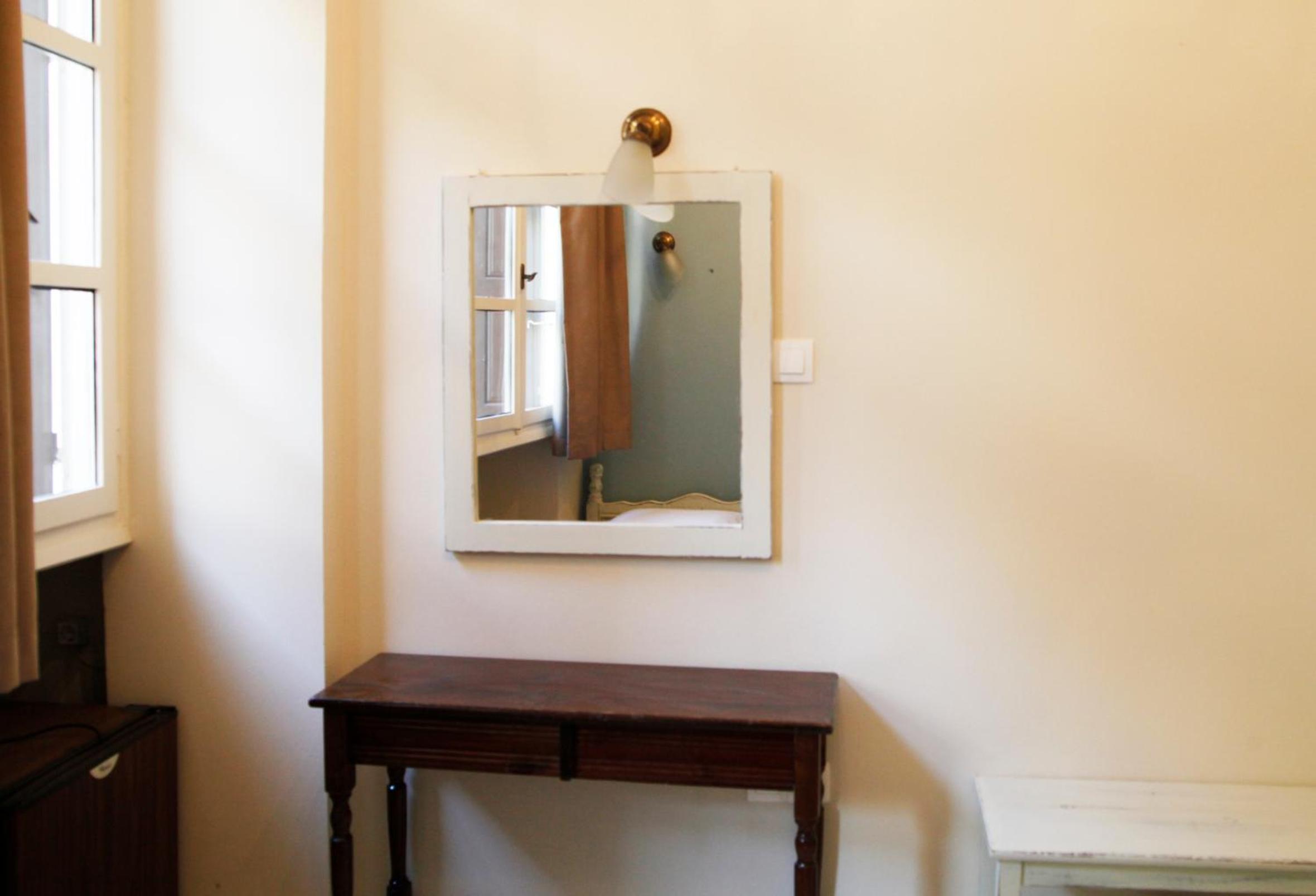 Budget Single Room photo 2