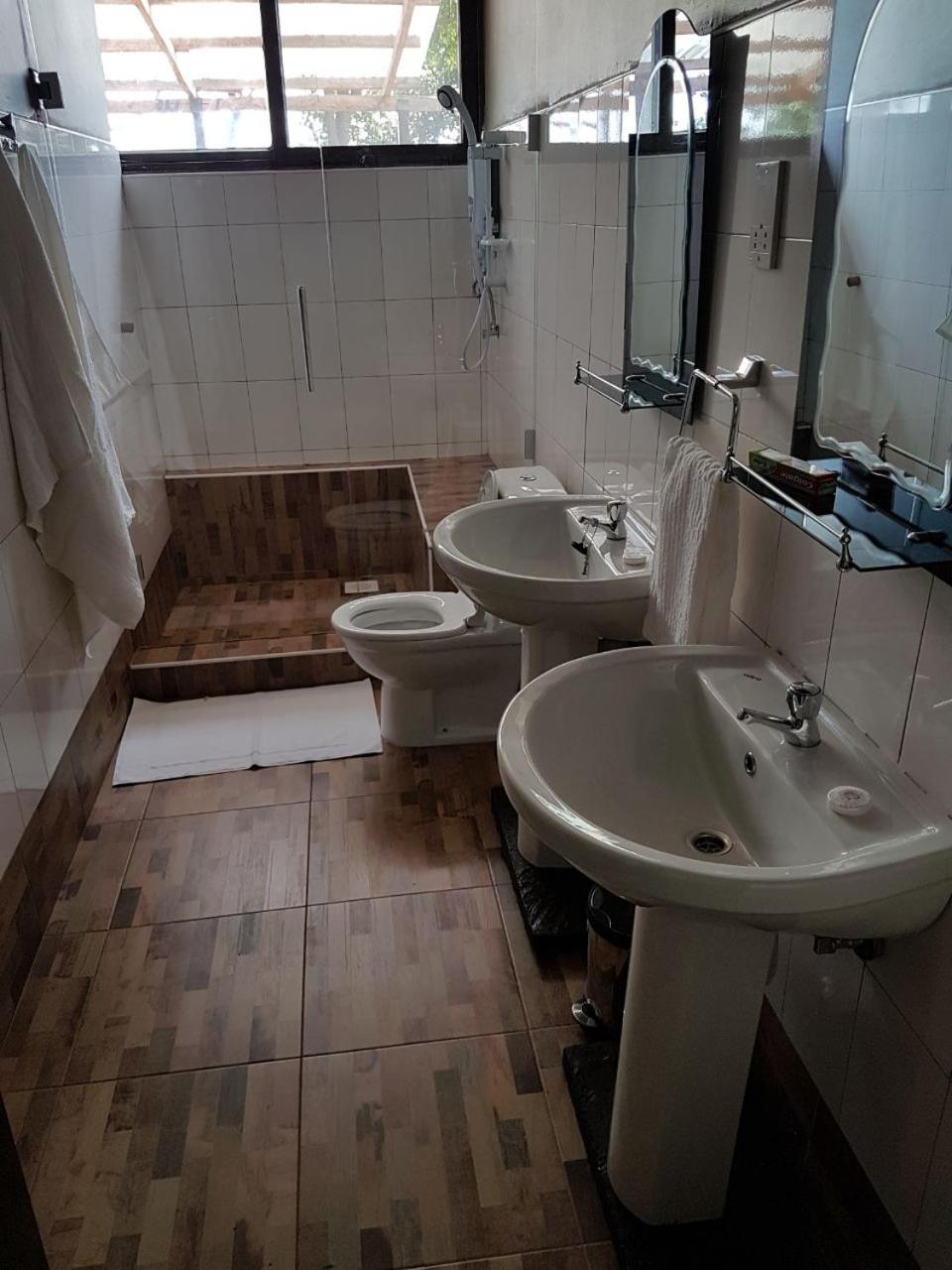 Deluxe Double Room with Balcony and Sea View