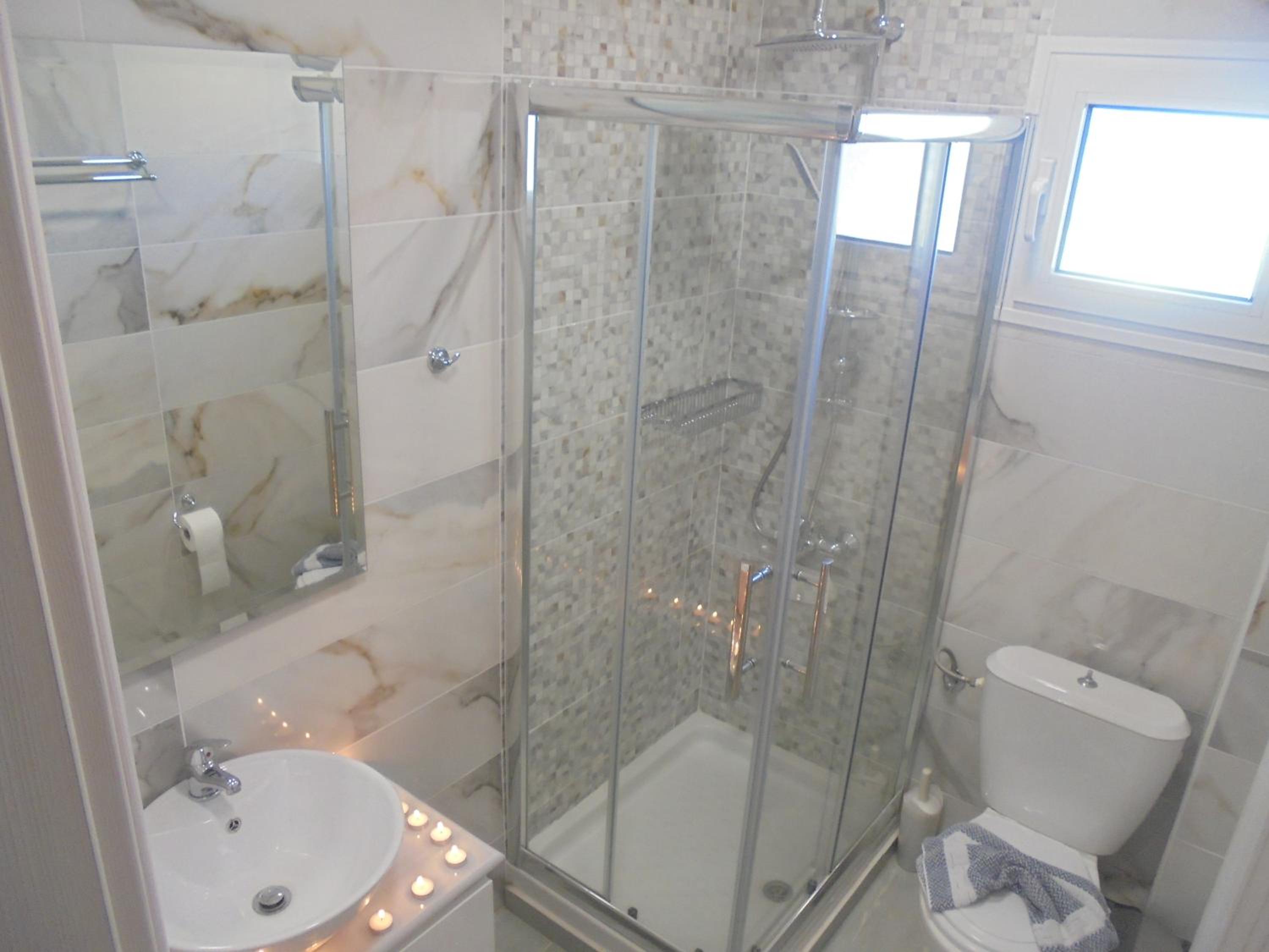 Superior Apartment - Photo 21