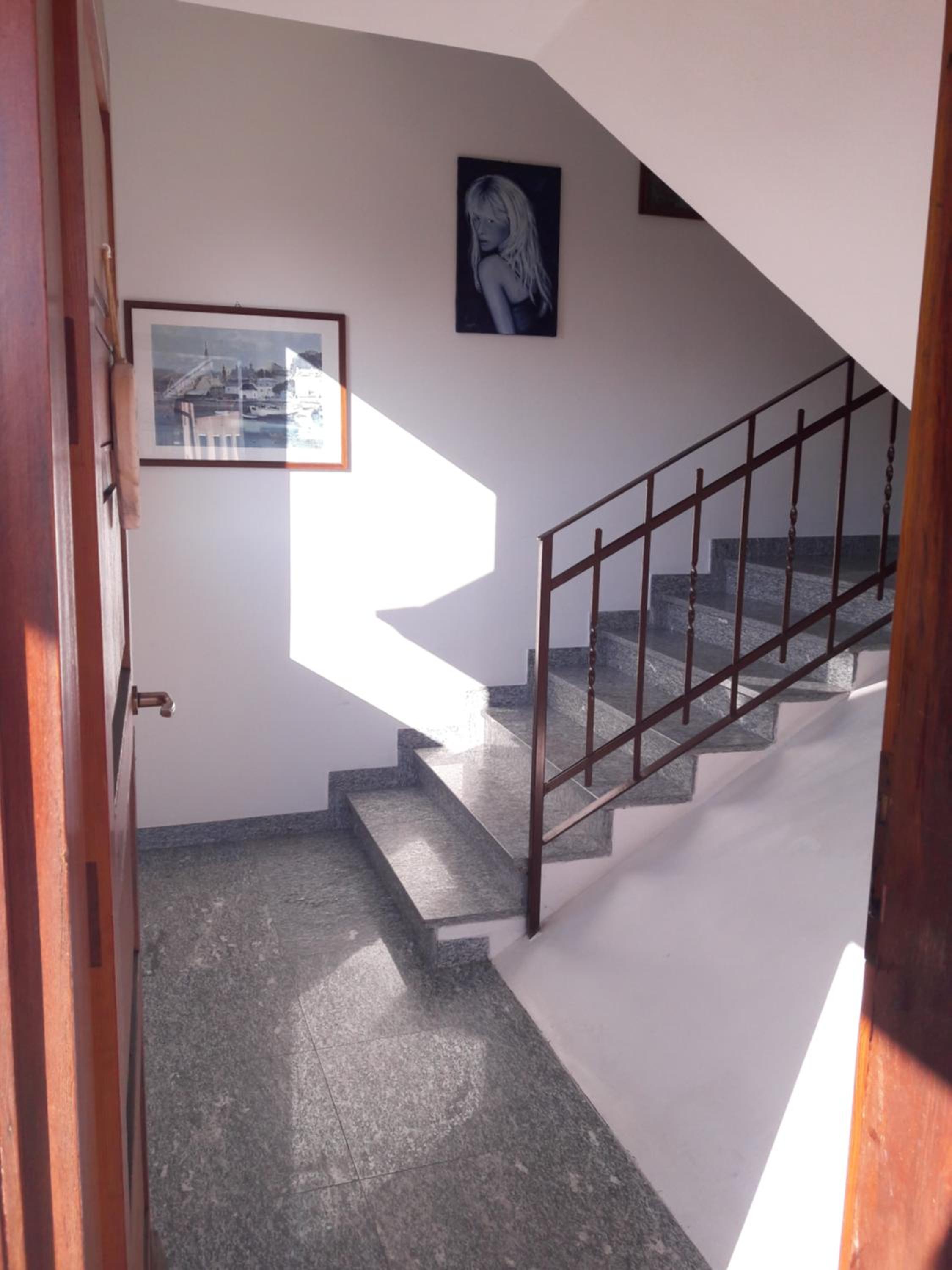 Two-Bedroom Apartment - Photo 20