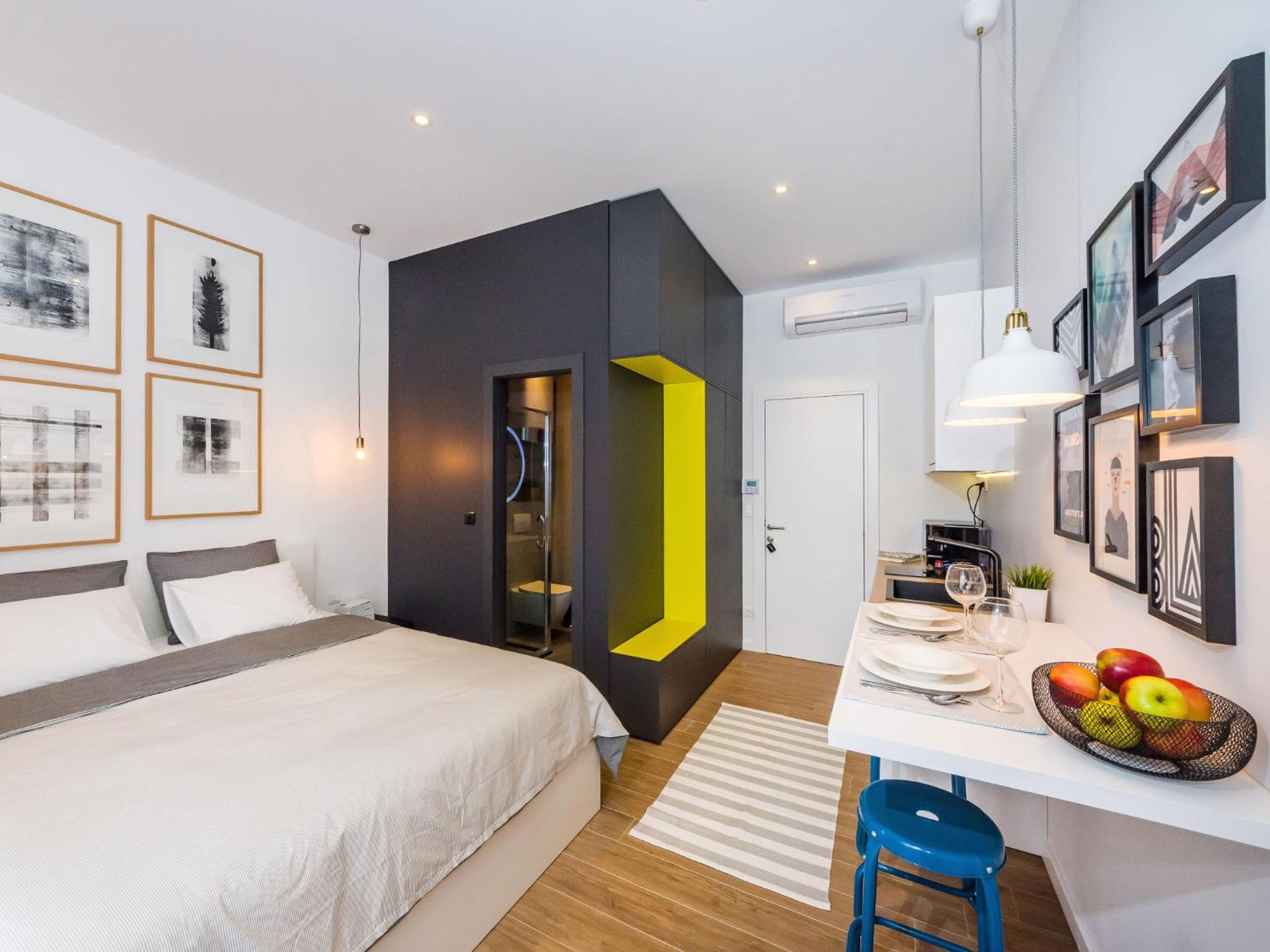 Studio Apartment with Sea View