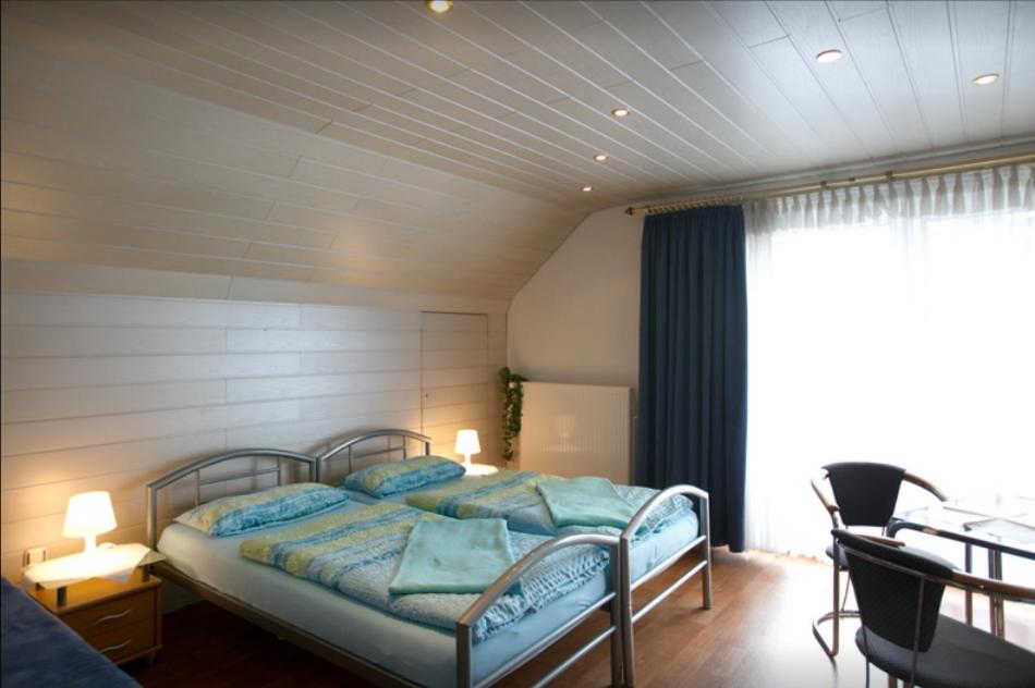 Standard Triple Room - Photo 1
