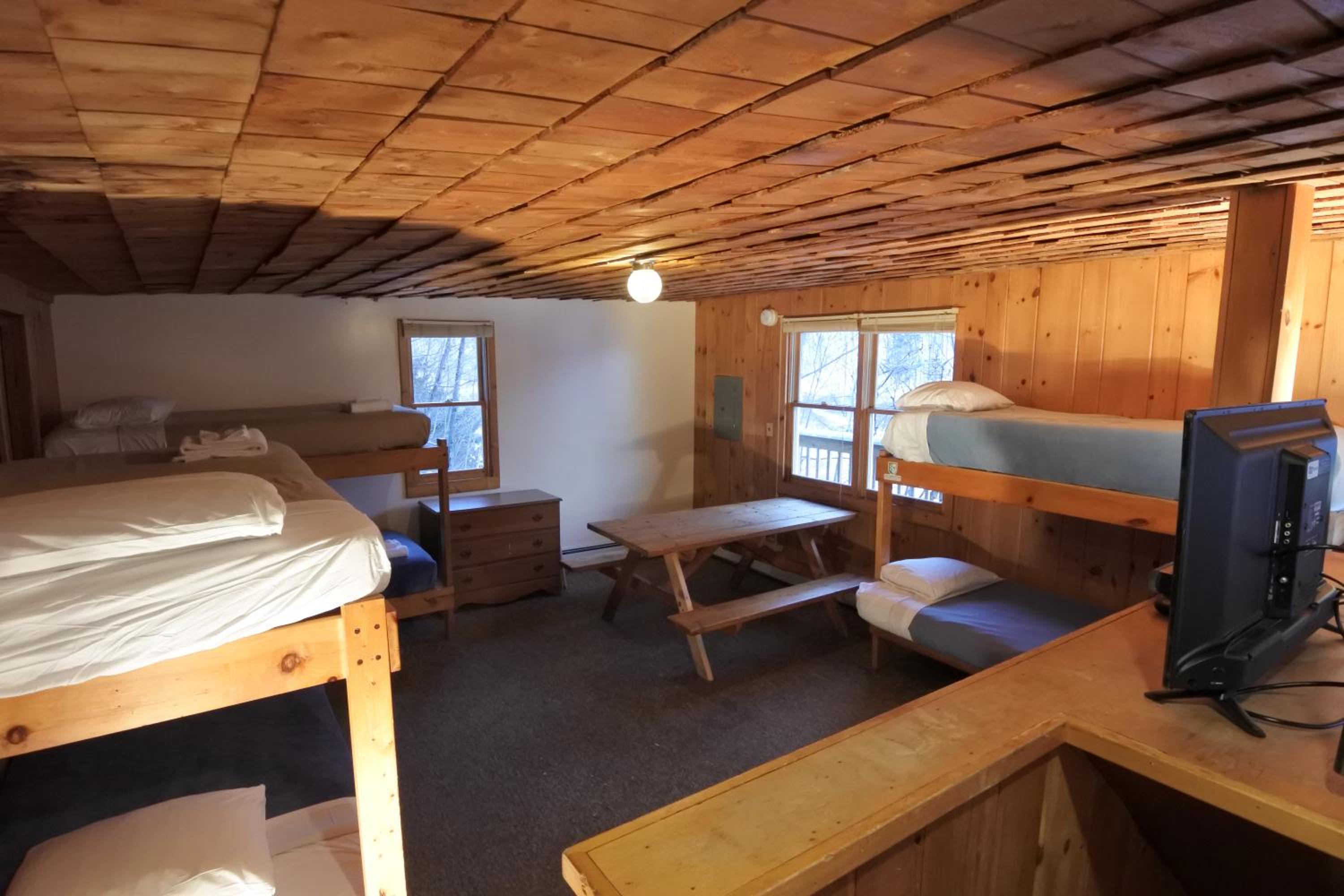 两卧室小屋