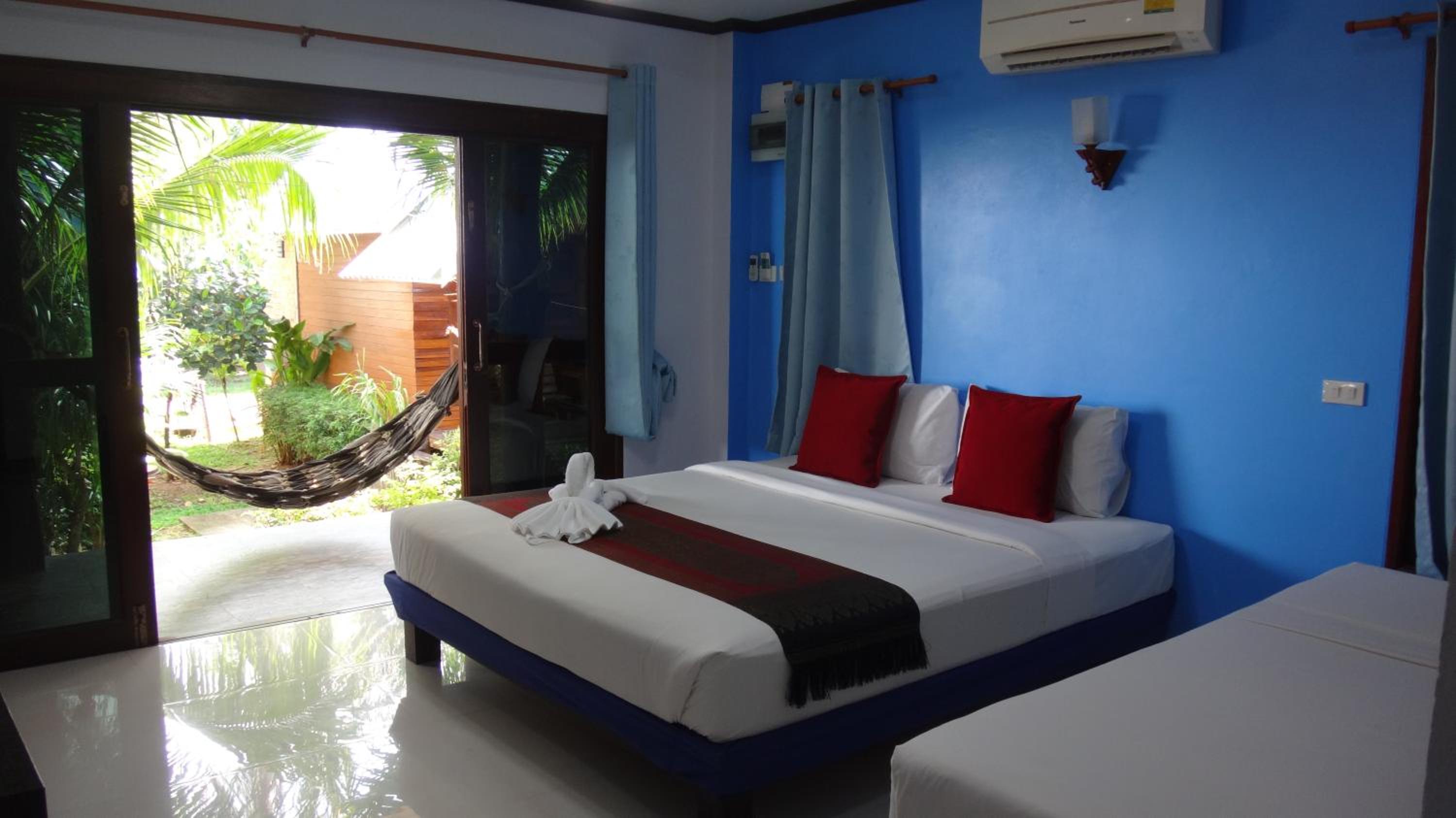 Family Bungalow - Photo 1