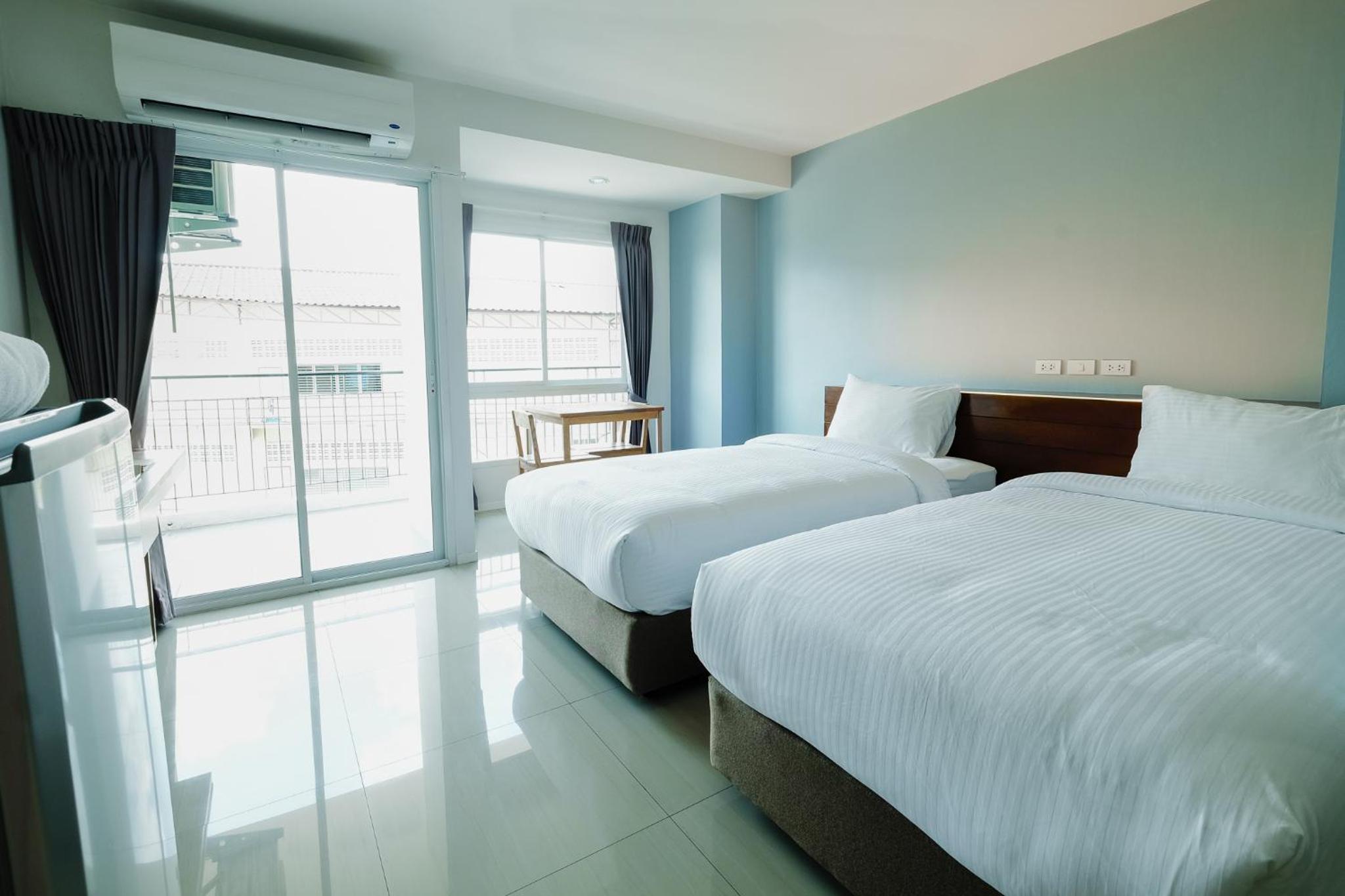 Standard Twin Room photo 1