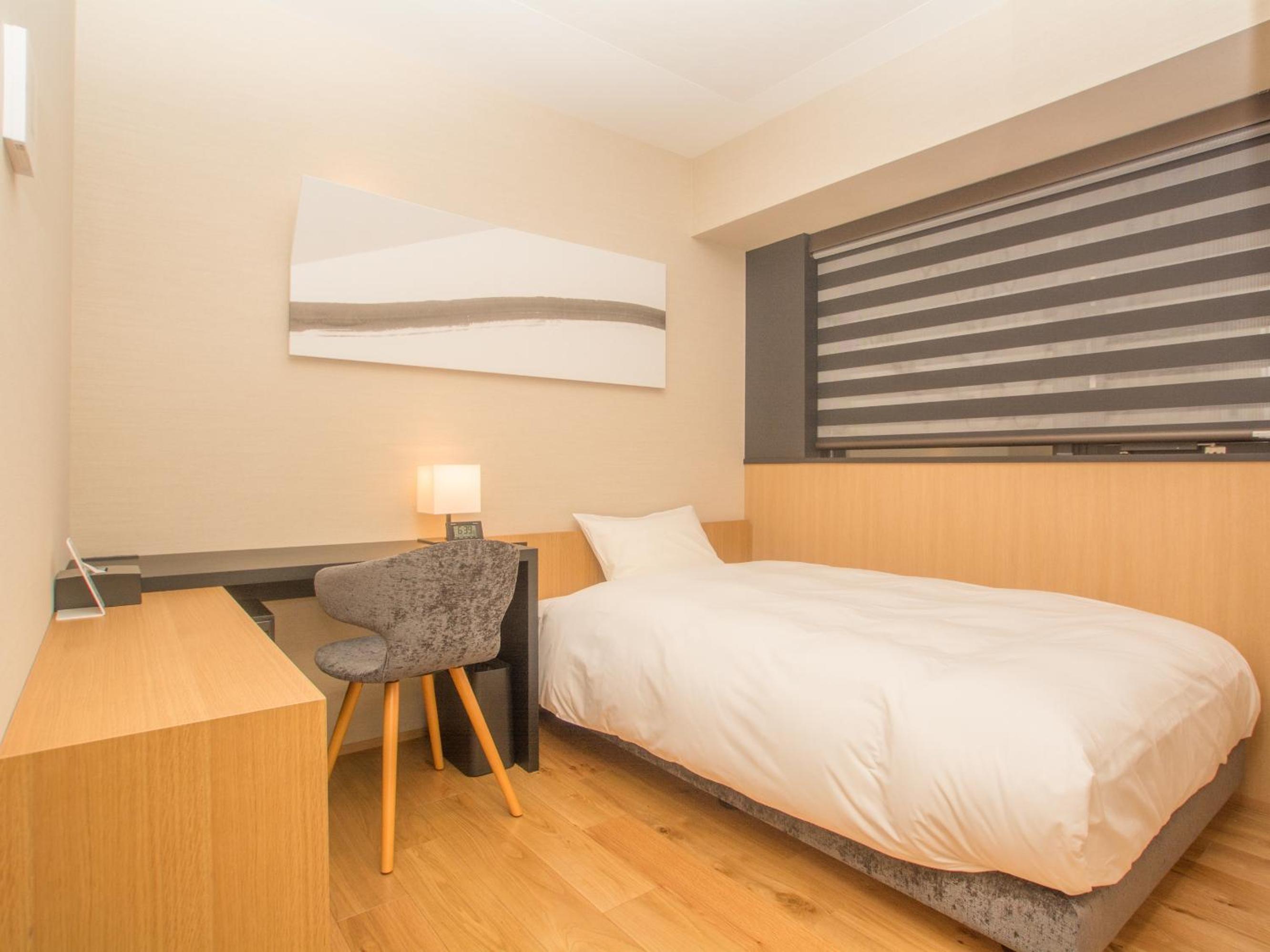 Single Room - Non-Smoking photo 2