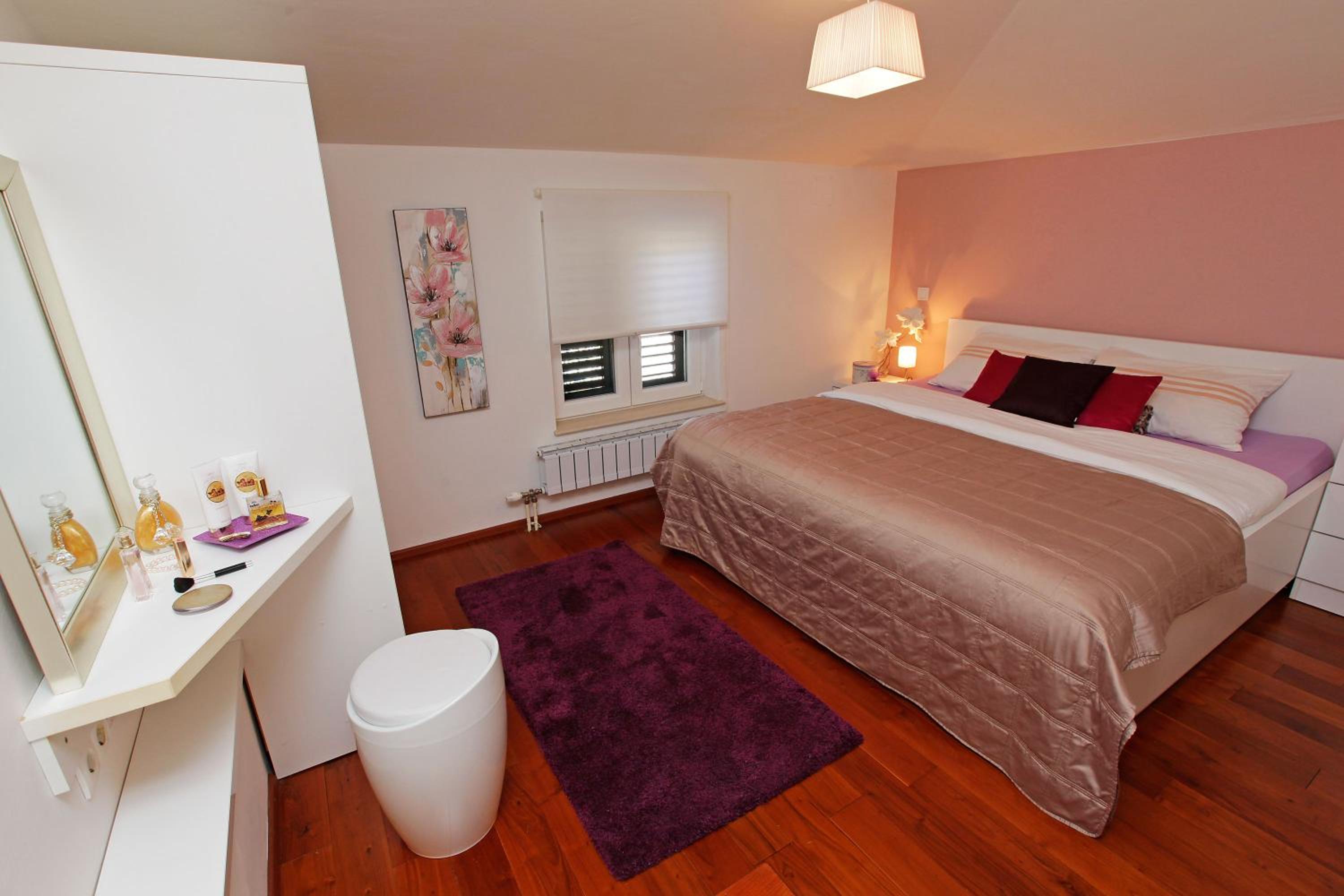 Two-Bedroom Apartment photo 2