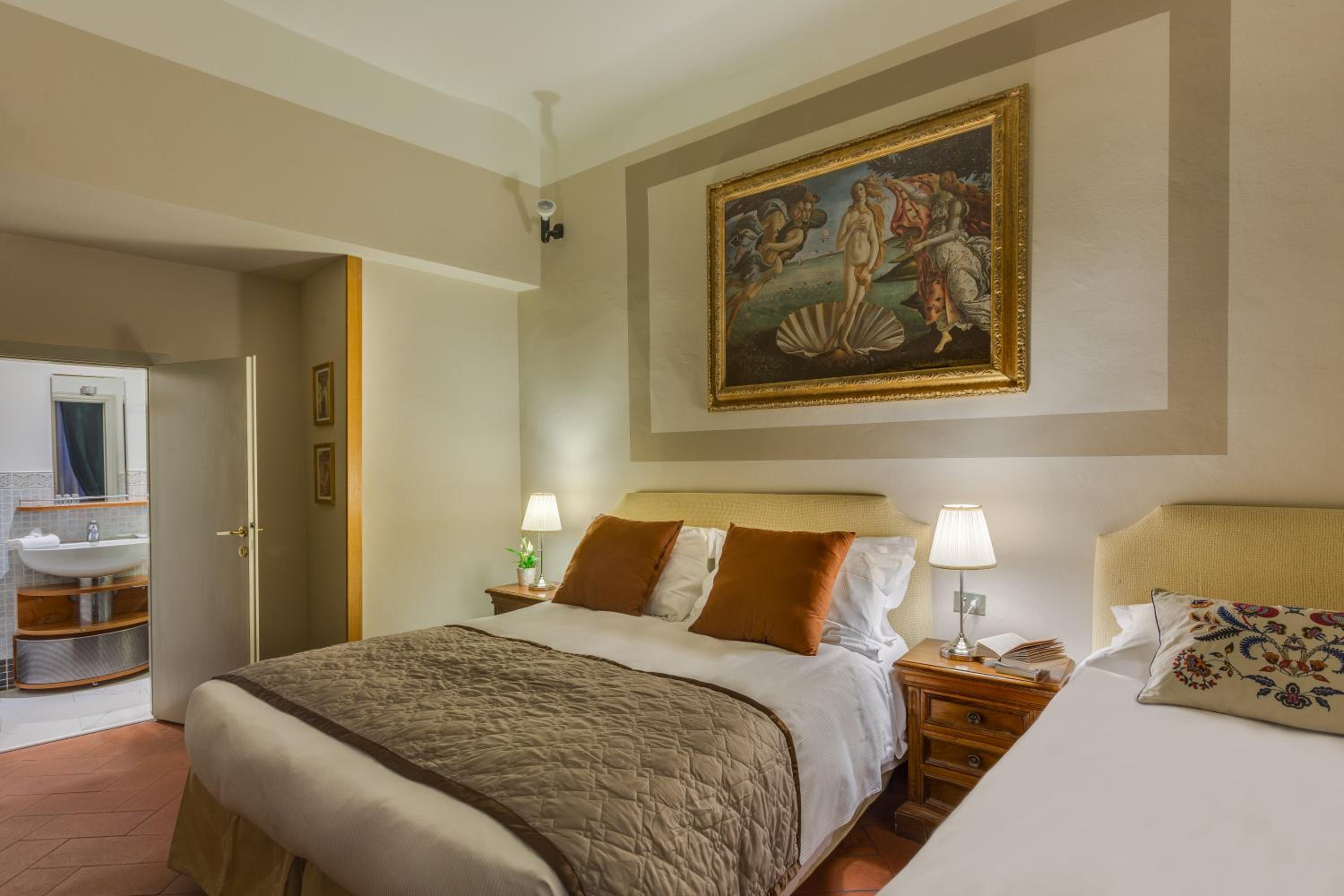 Superior Triple Room photo 1