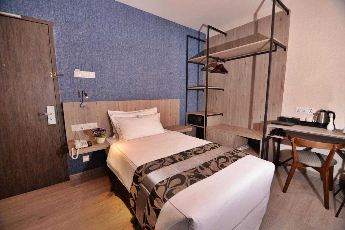 Single Room - Photo 1