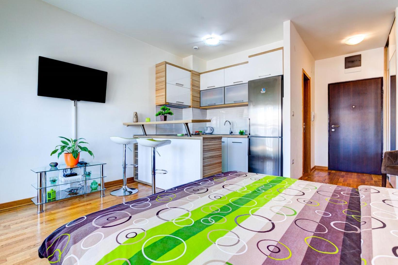 Studio with Balcony