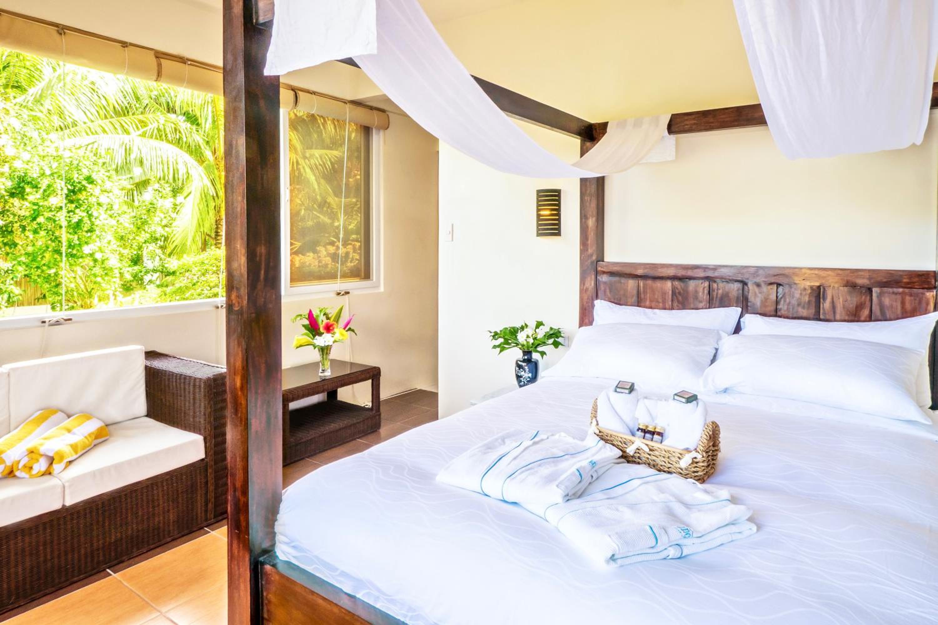 Deluxe Double Room - Deluxe - Sea/Deck/Garden View