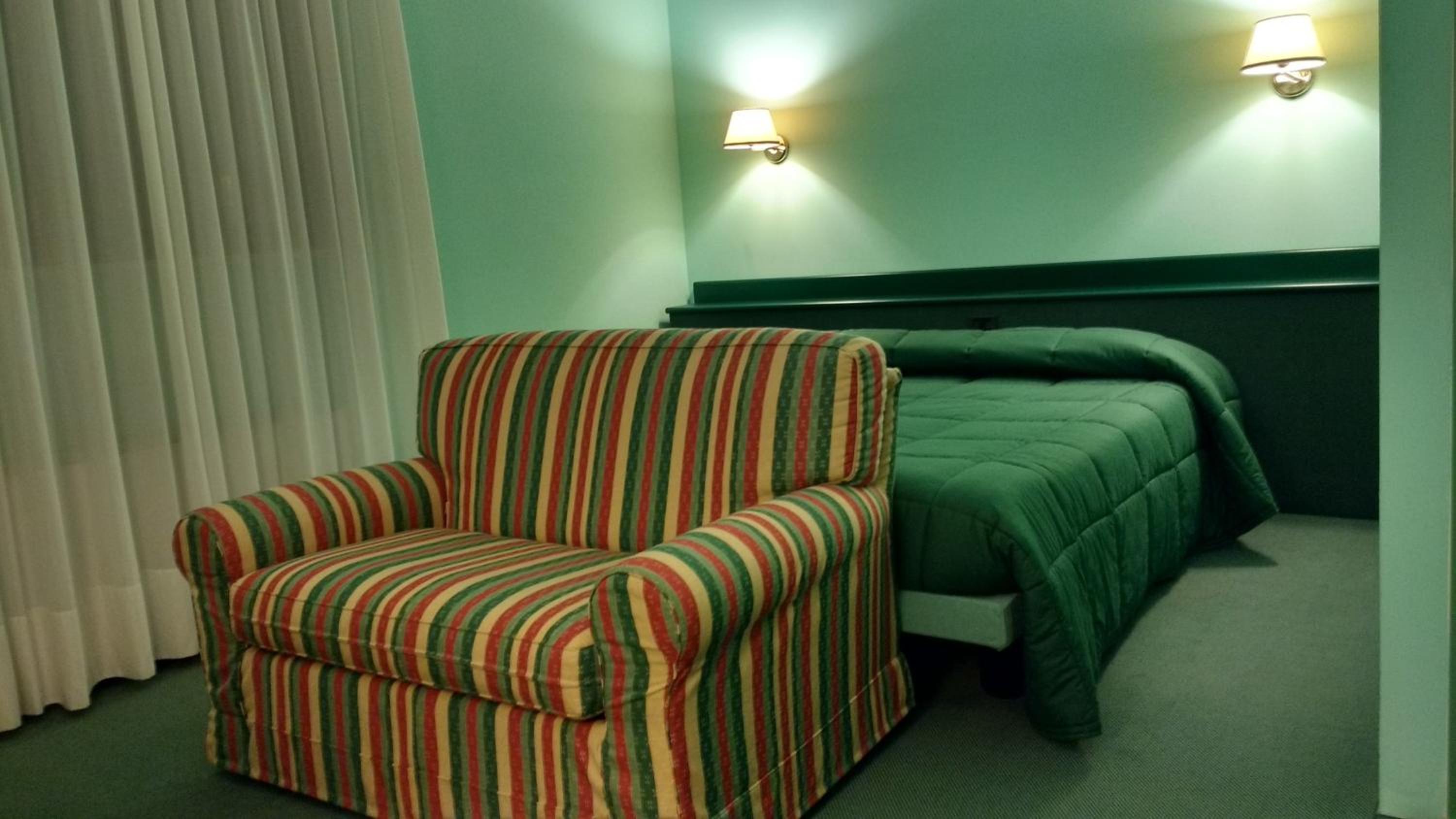 Double Room - Photo 2