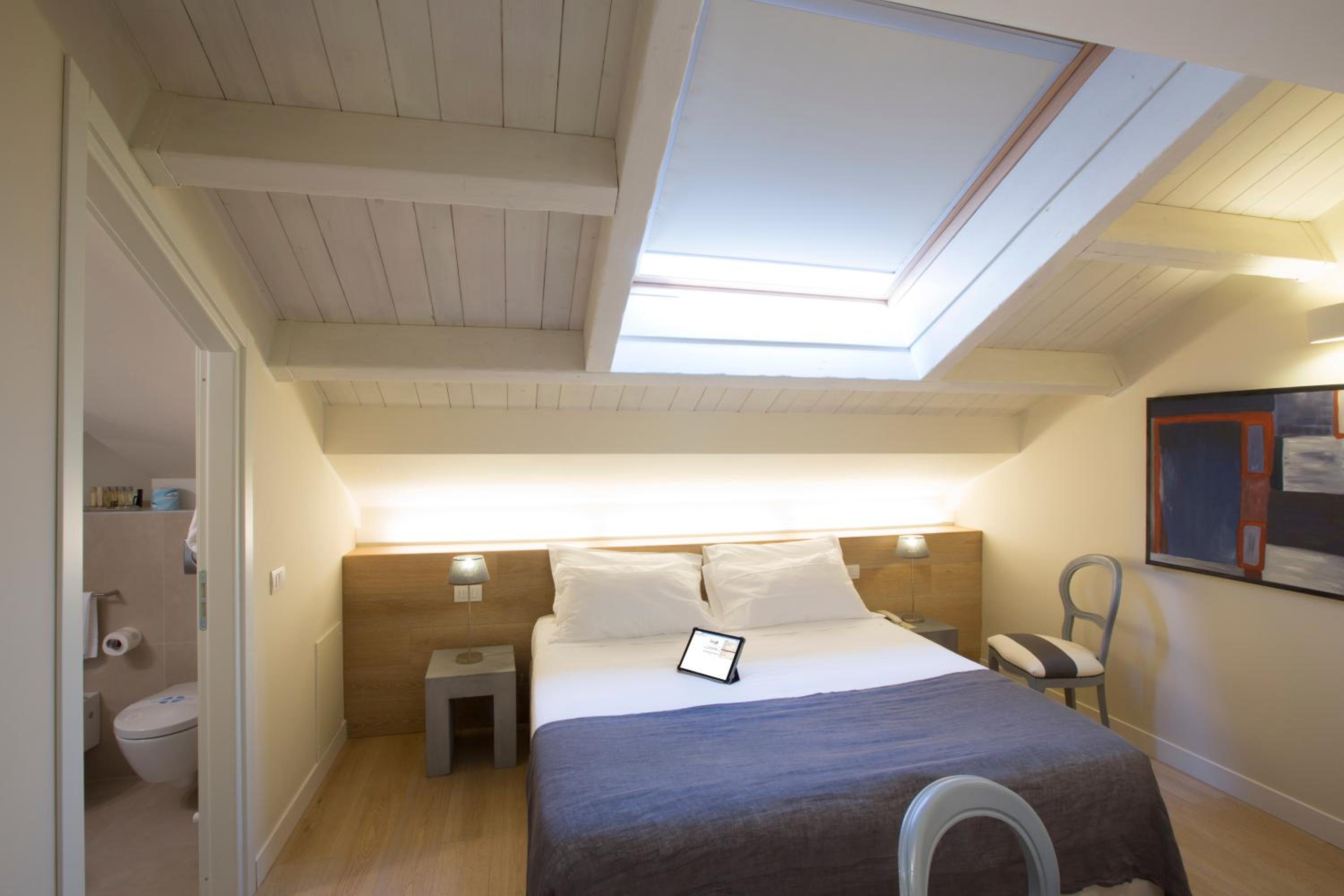 Double or Twin Room - Economy