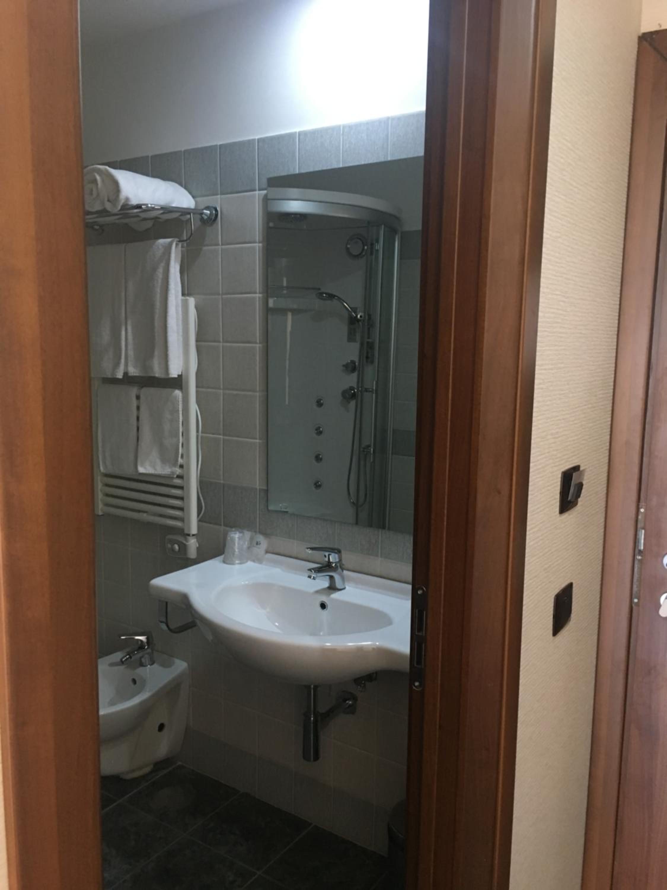 Superior Double Room - Photo 2