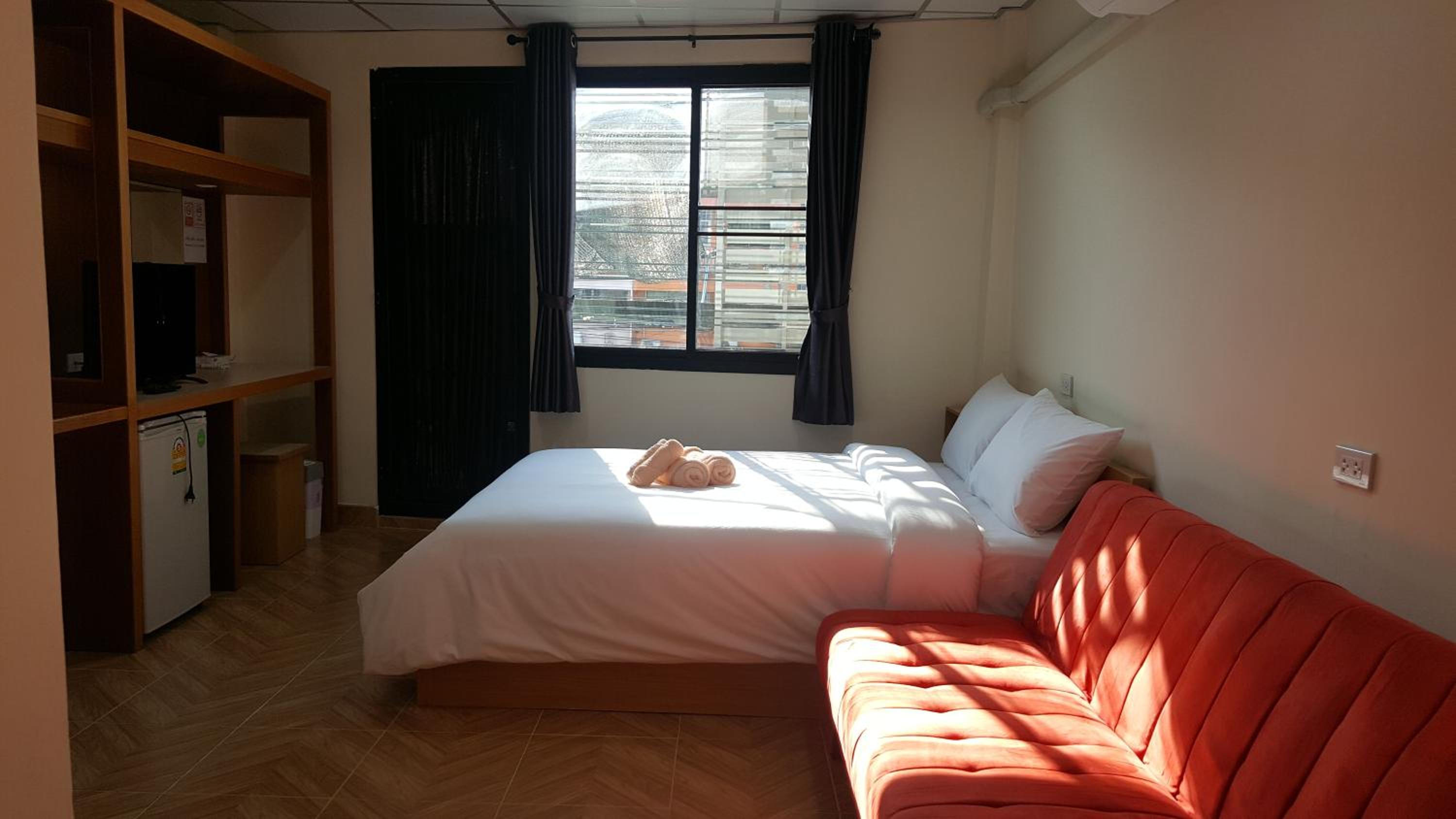 Large Double Room photo 1