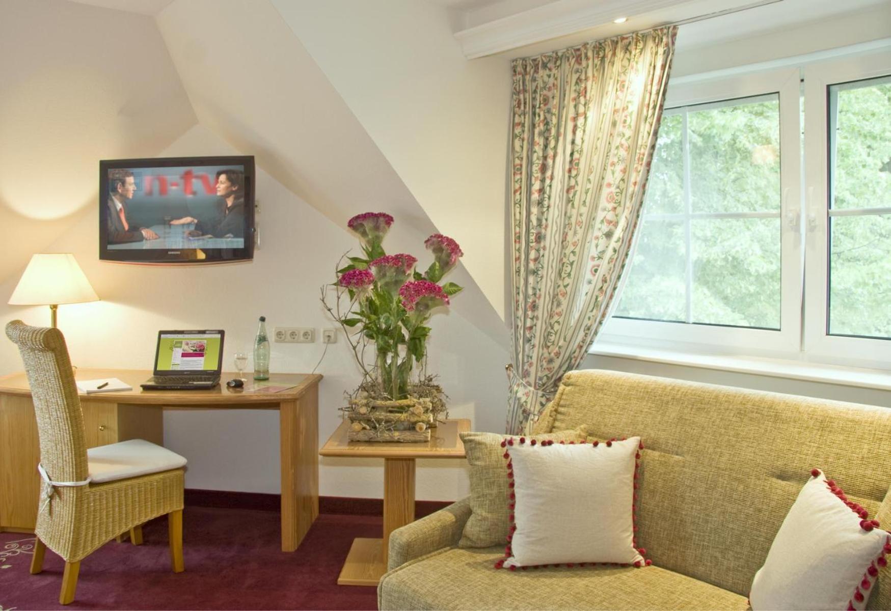 Double Room - Photo 3