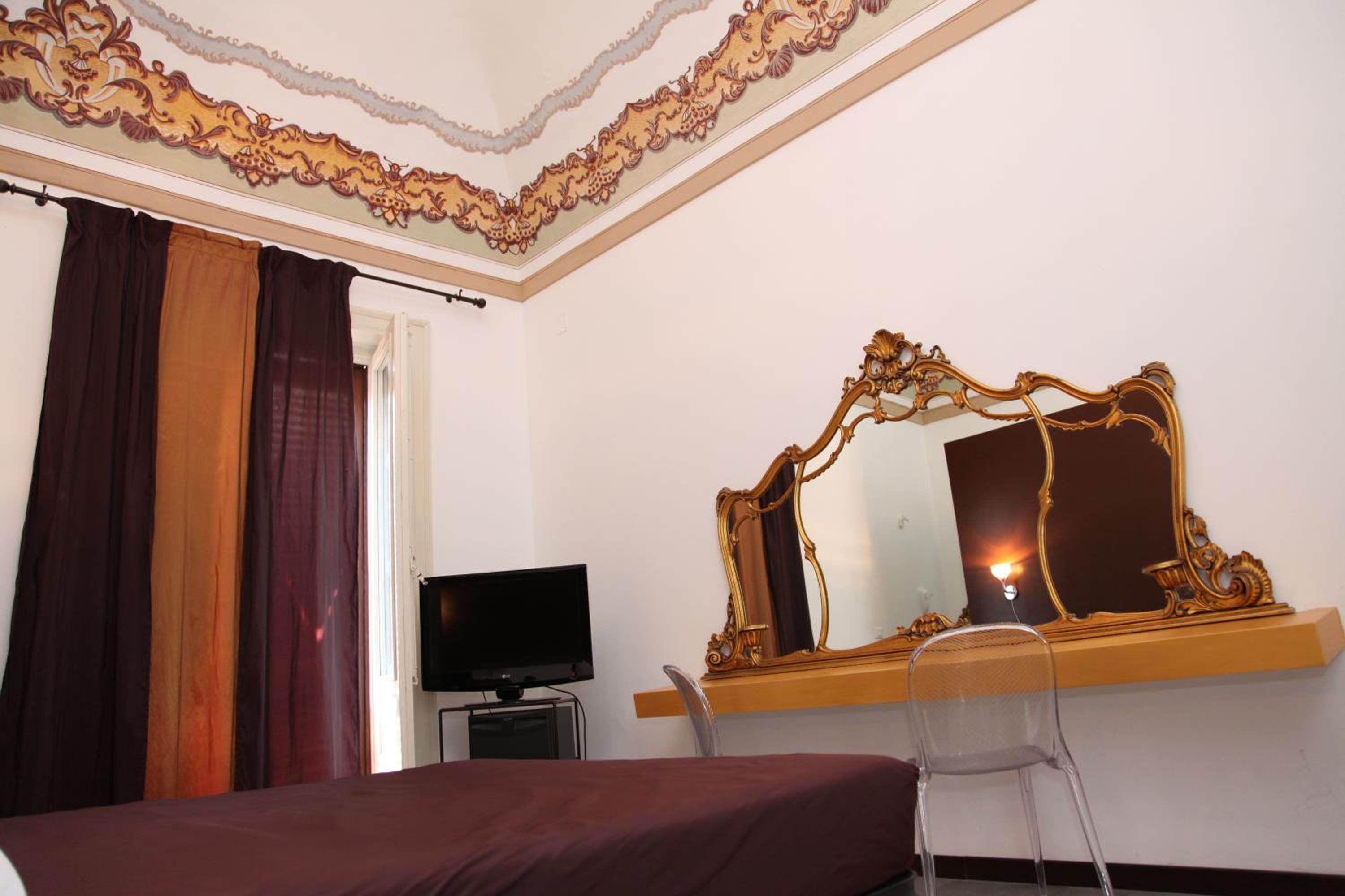 Superior Double Room - Photo 7